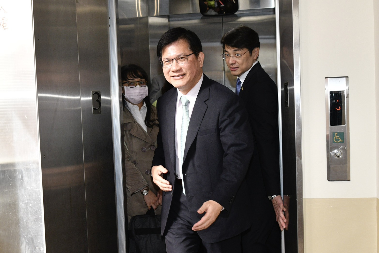 林佳龍樂觀表示，1月27日後，大家可以期待台灣跟宏都拉斯會有進一步發展。（鏡報李智為）