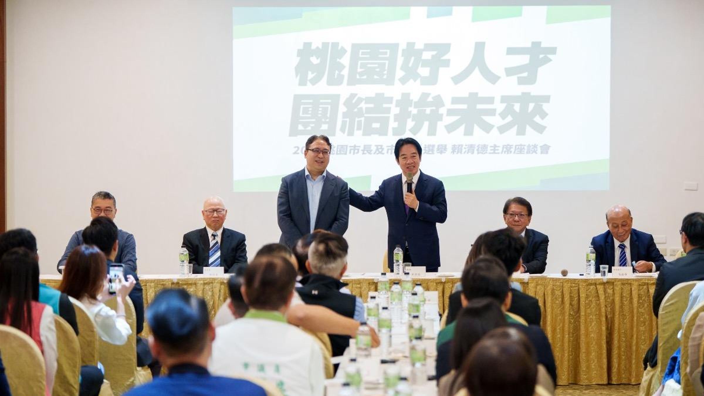 賴清德今赴桃園舉行座談會,公布黃世杰的競選團隊陣容。(黃世杰競總)