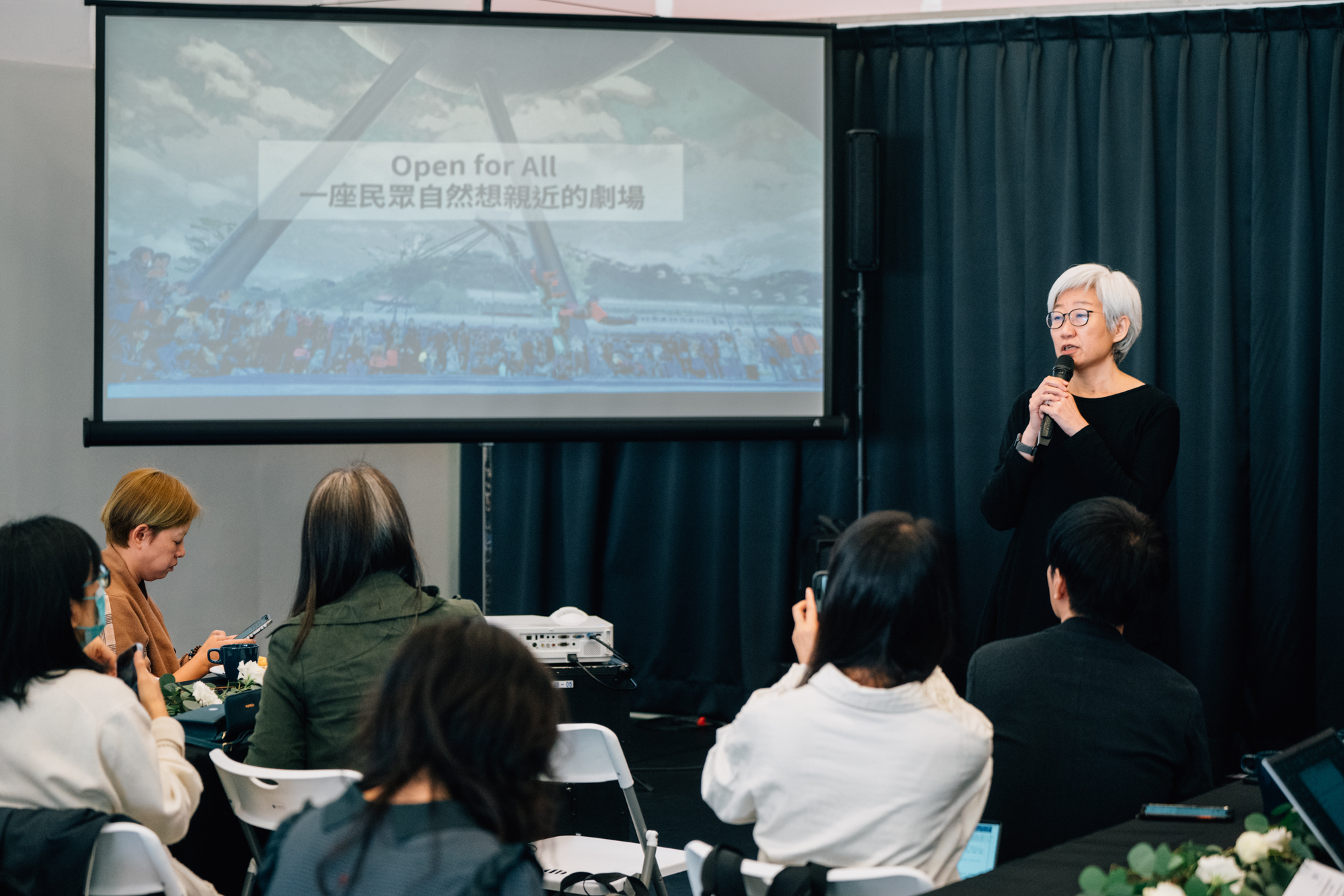 北藝中心董事長王文儀表示，今年將進一步把「亞洲共製中心」與「城市藝術劇院」的目標做得更深、更廣。（台北表演藝術中心提供，古佳立攝影）