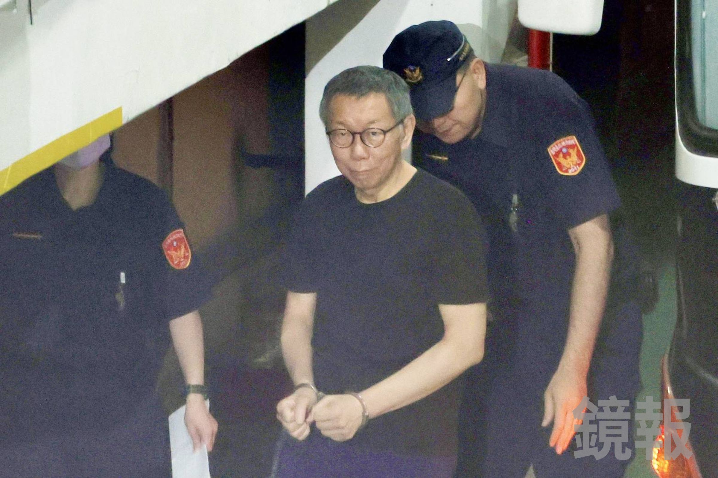 柯文哲明天是否答應交保，全國關注。（鏡報李智為）