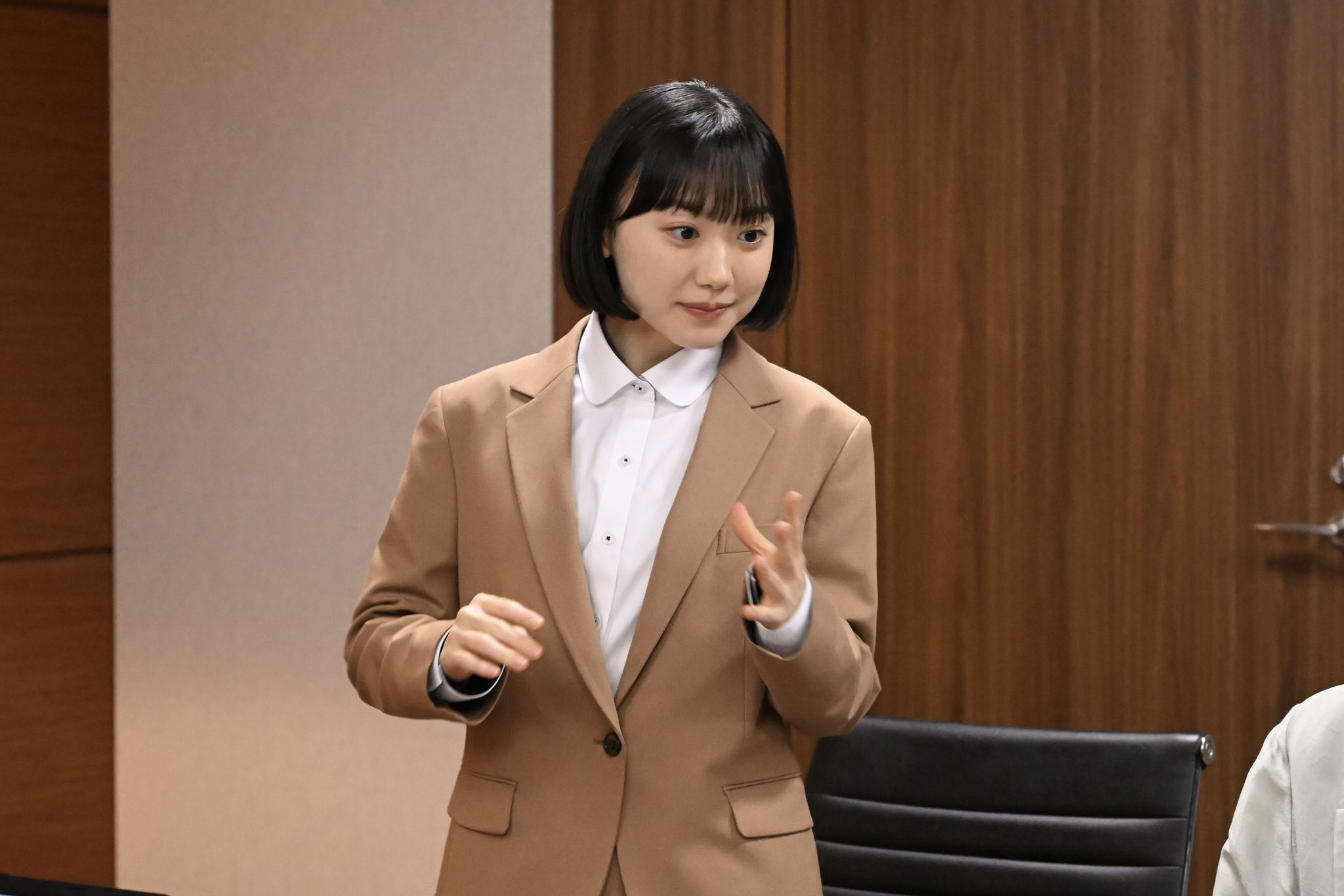 蘆田愛菜《非常律師南田南》「默契打招呼」被嫌尷尬 播出後逆轉評價