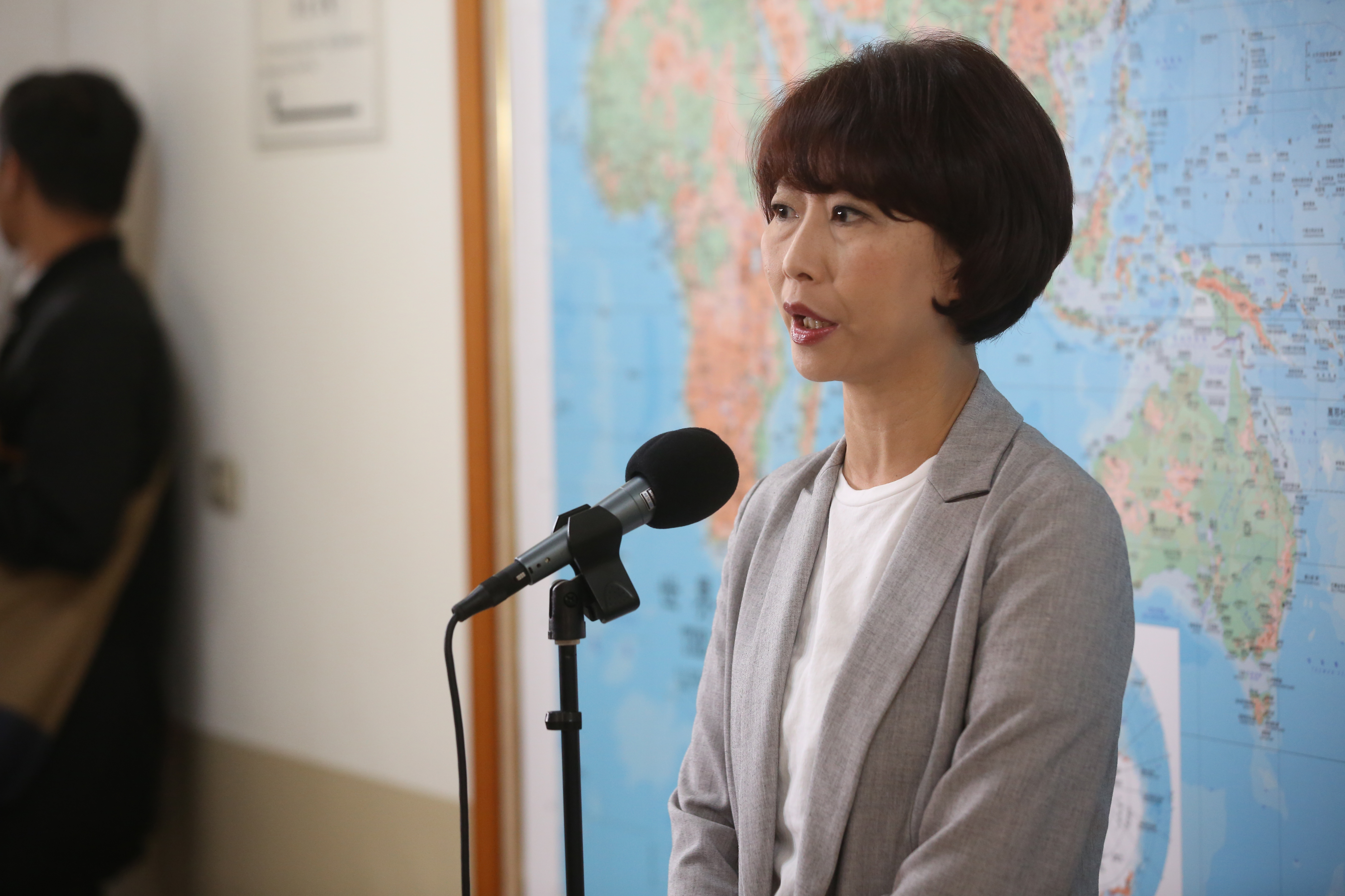 脫離正國會獨自參選的台南立委陳亭妃，也經過抽籤強運如願進入中常會。（本刊資料照）