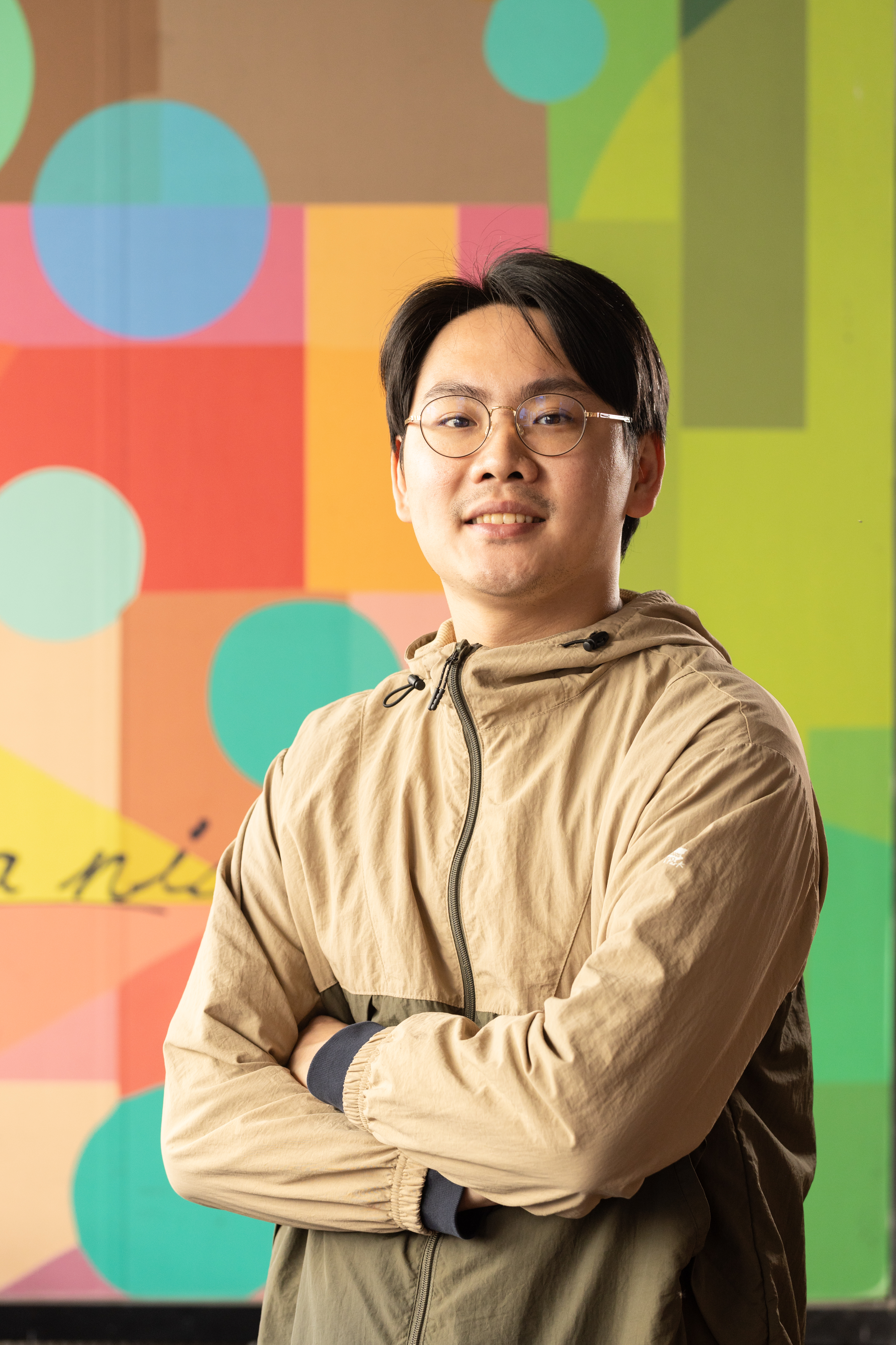 華珍食品第三代許哲瑋致力於推廣東港美食與人文。