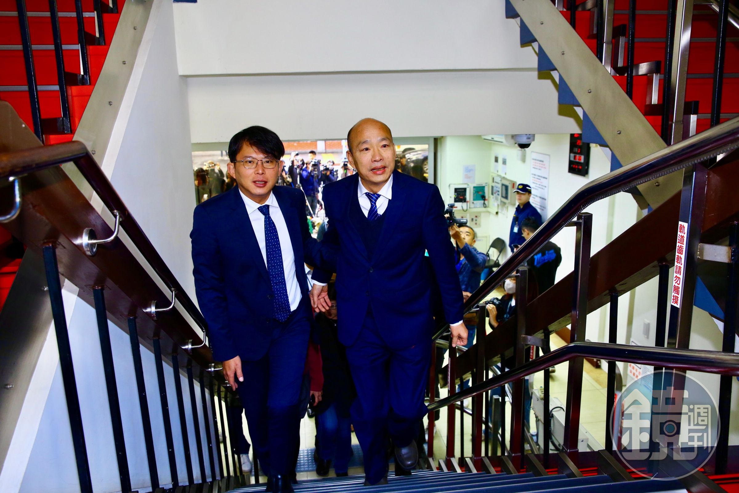 國民黨正副立法院長參選人韓國瑜、江啟臣今天拜會民眾黨團。
