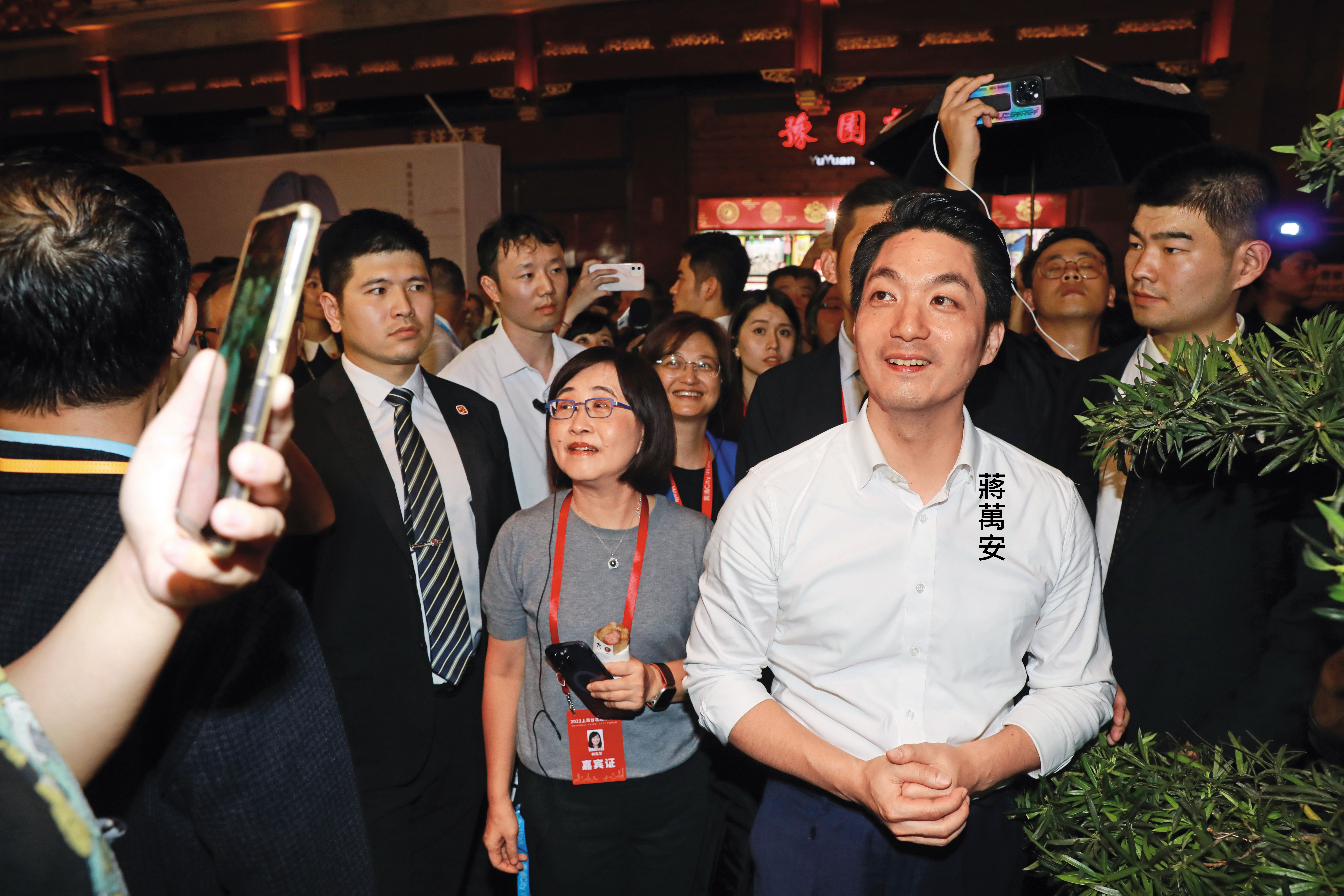 蔣萬安2年前登陸，曾以「恰如江河行舟」形容兩岸關係，此次論述也備受關注。