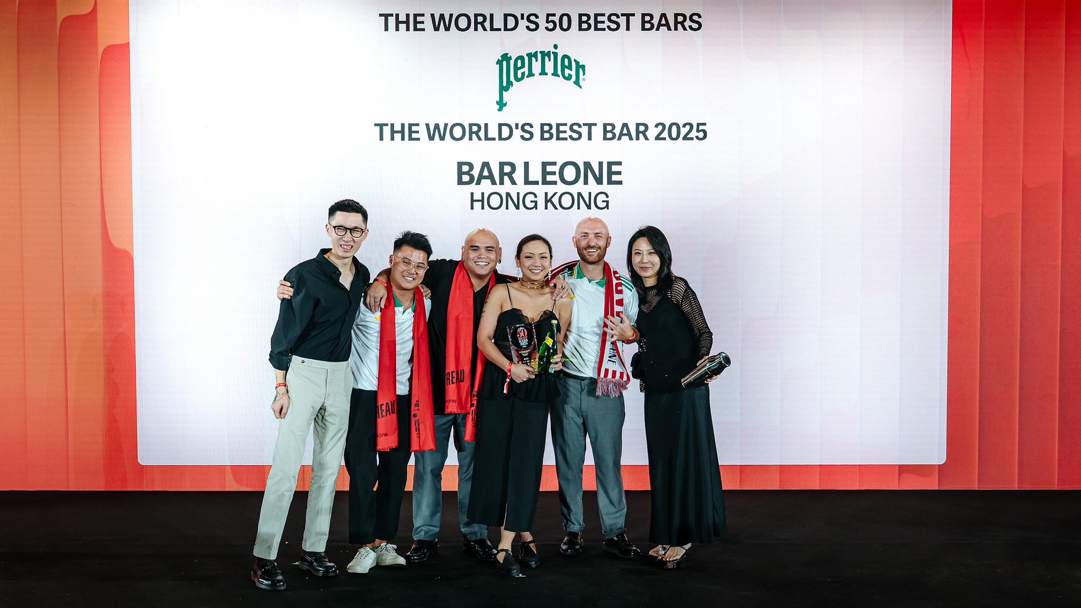 香港Bar Leone榮登「世界50最佳酒吧」榜首，以義式熱情與創意調酒征服全球味蕾。