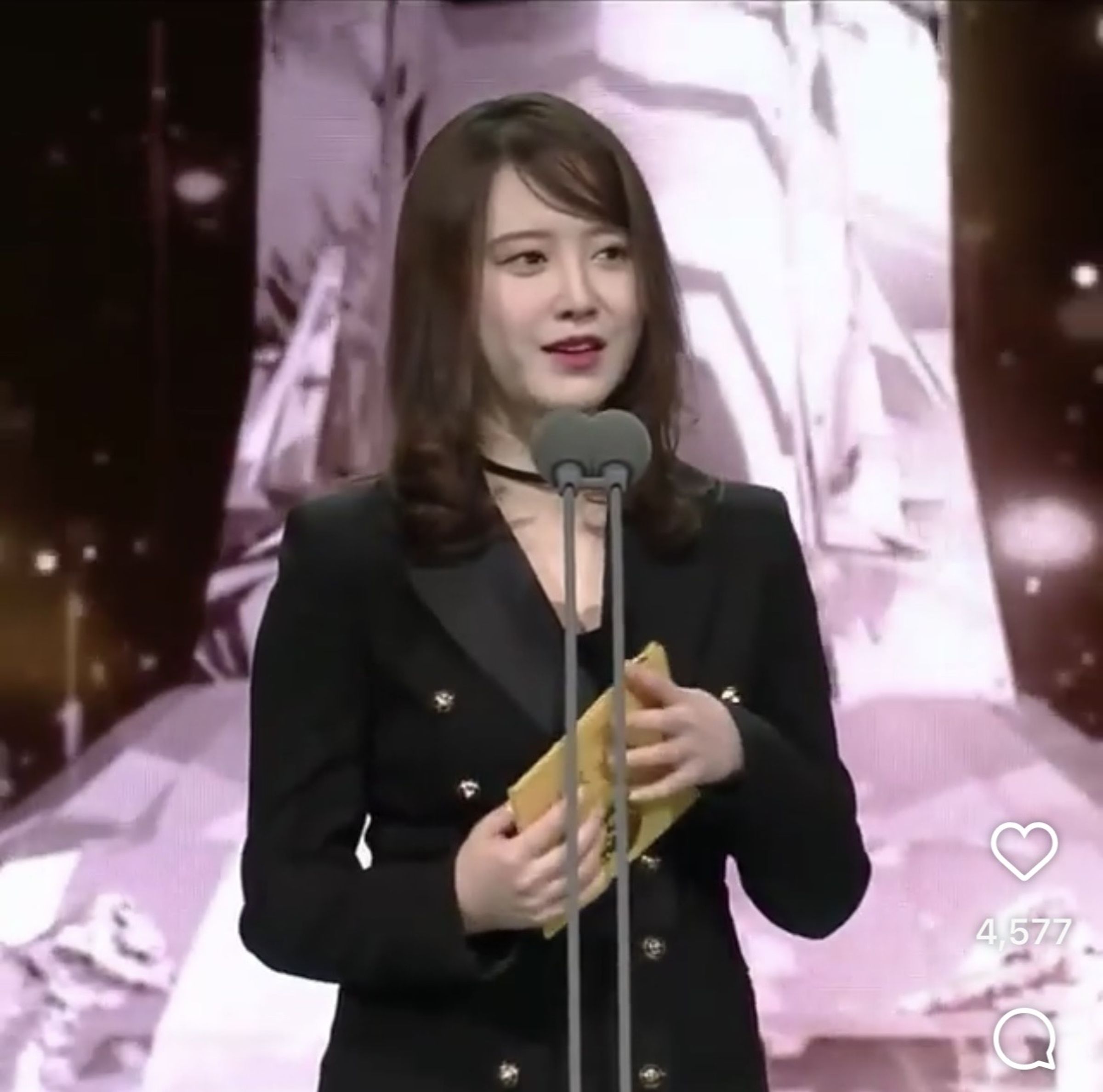 具惠善接演一名需要吸菸的角色,為此練習抽煙十個月。(圖/翻攝自具惠善IG)