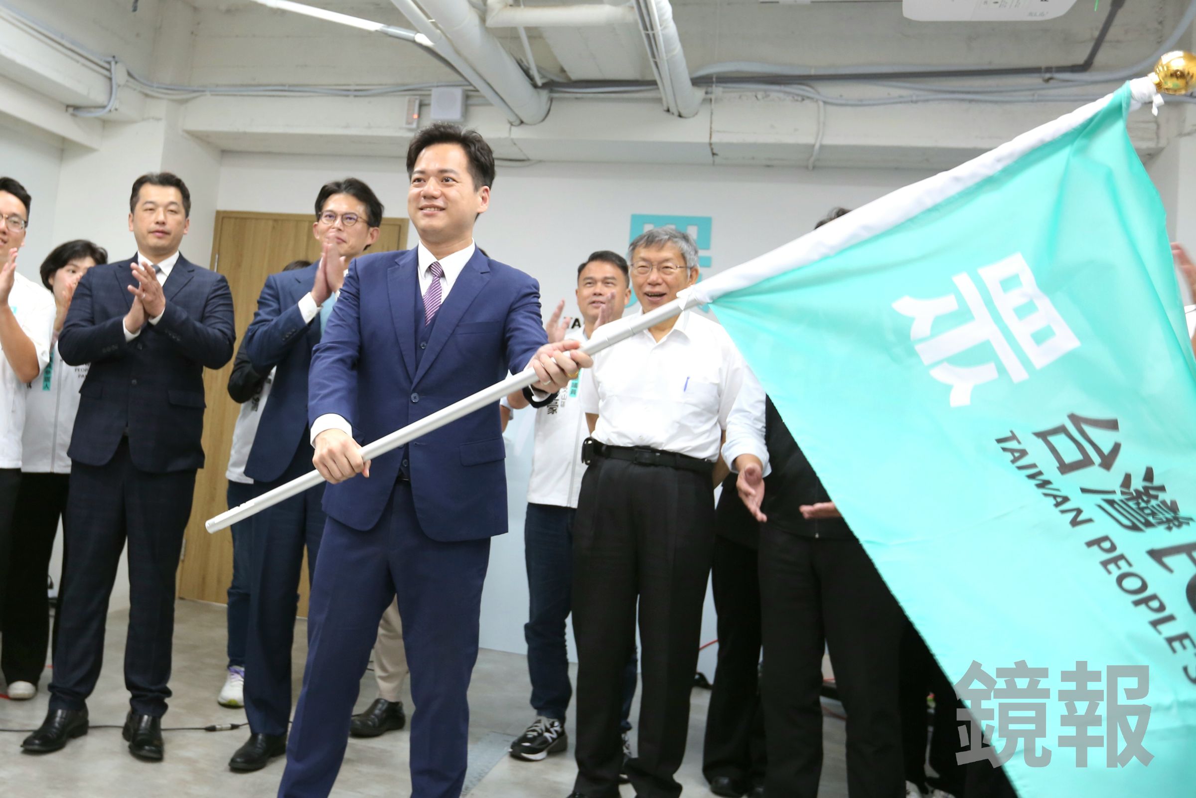 新竹市副市長邱臣遠獲民眾黨徵召參選新竹縣主北市長,並已請辭獲准。(鏡報姜永年)