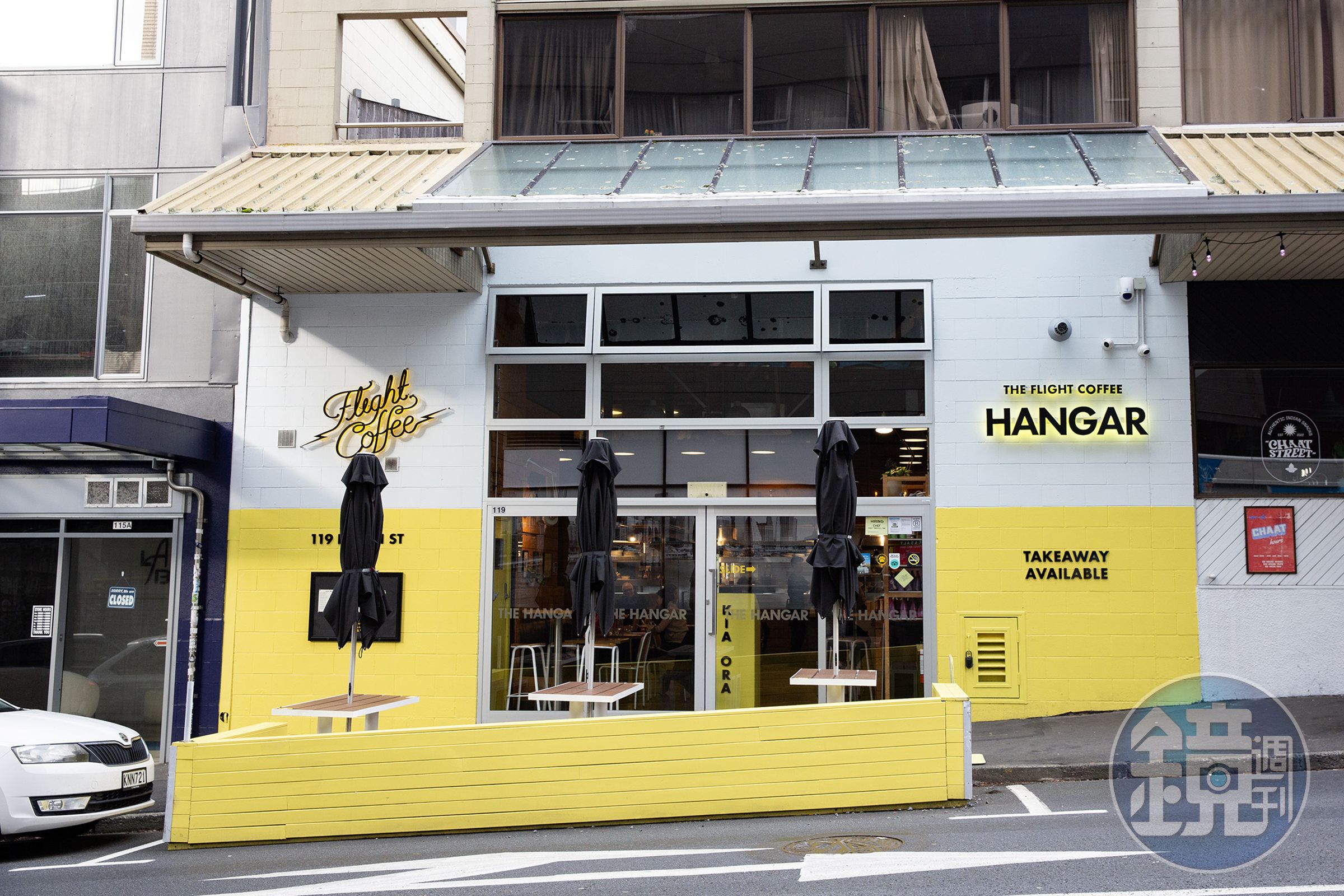 位於威靈頓迪克森街的「The Flight Coffee Hangar」,是咖啡迷值得造訪的特色咖啡館,以專業咖啡與獨特空間聞名。