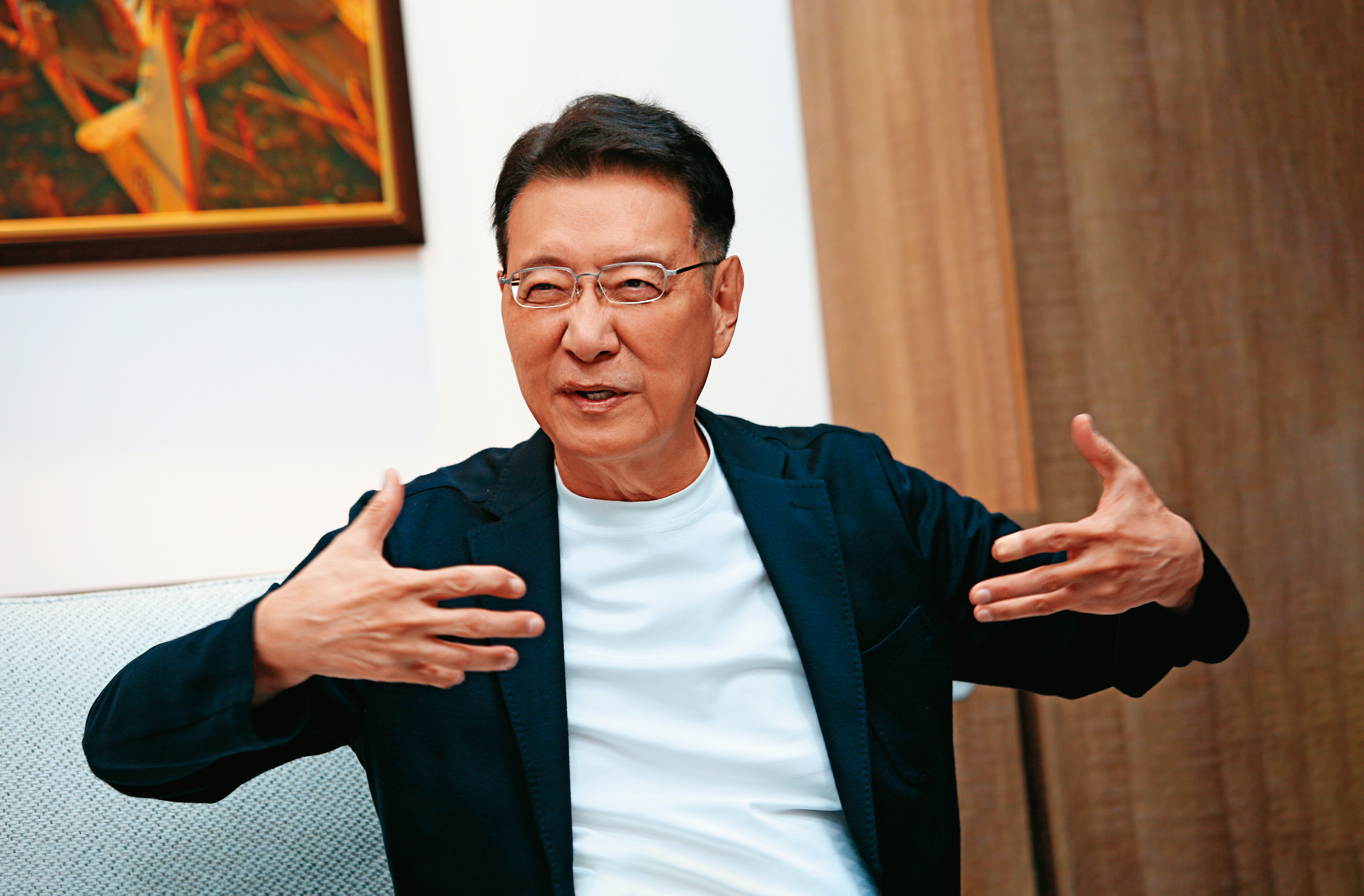 總統大選倒數，國民黨副總統候選人趙少康接受本刊專訪表示，侯趙配正往第一名目標衝刺。