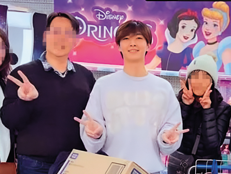 炎亞綸也me, too走白色路線,做公益忙「洗白」。