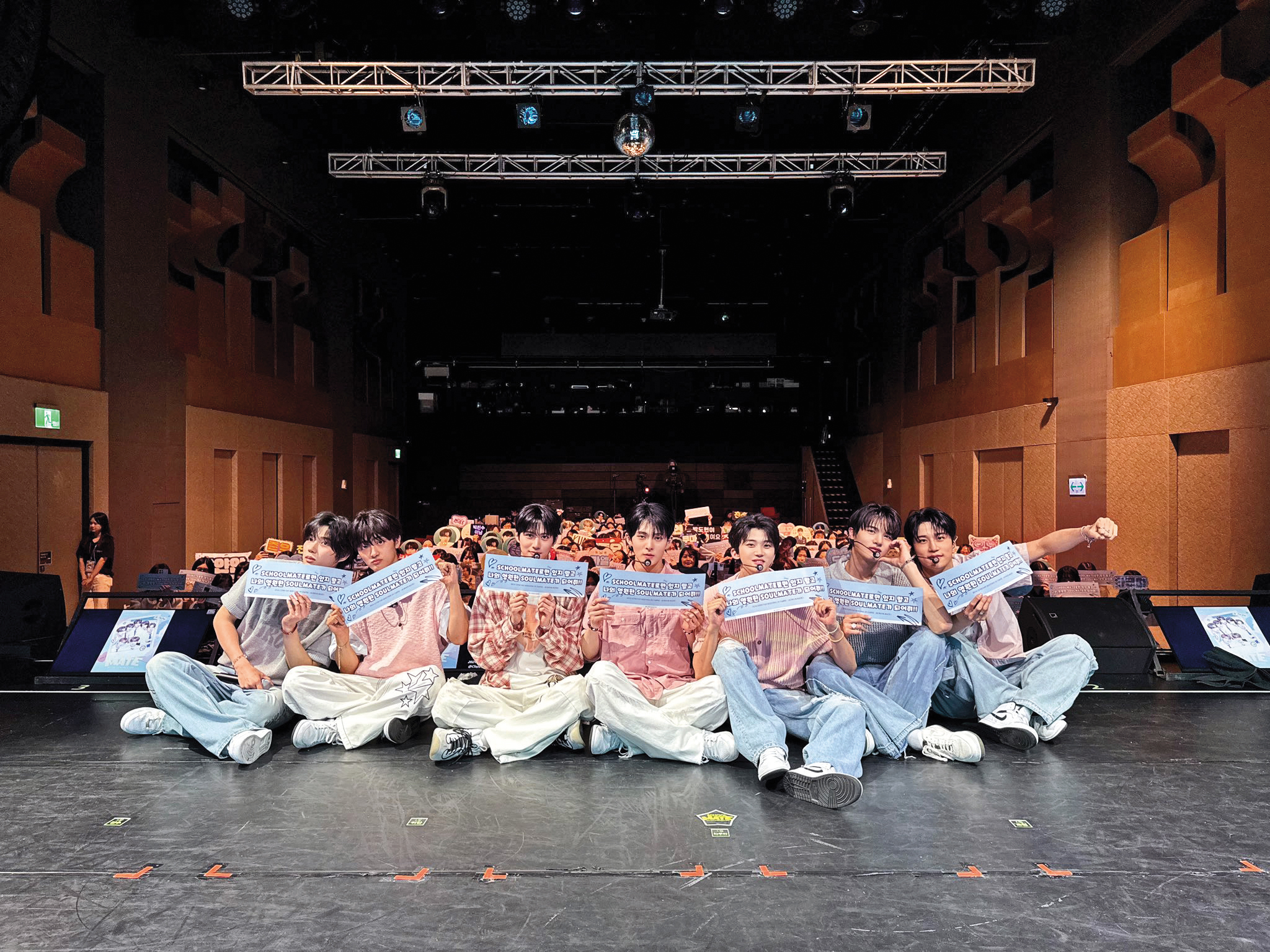 男團ASTRO的師弟LUN8繼去年8月在台北、台中街頭表演後，12月再次訪台舉辦售票演出。（翻攝自K-MONSTAR臉書） 
