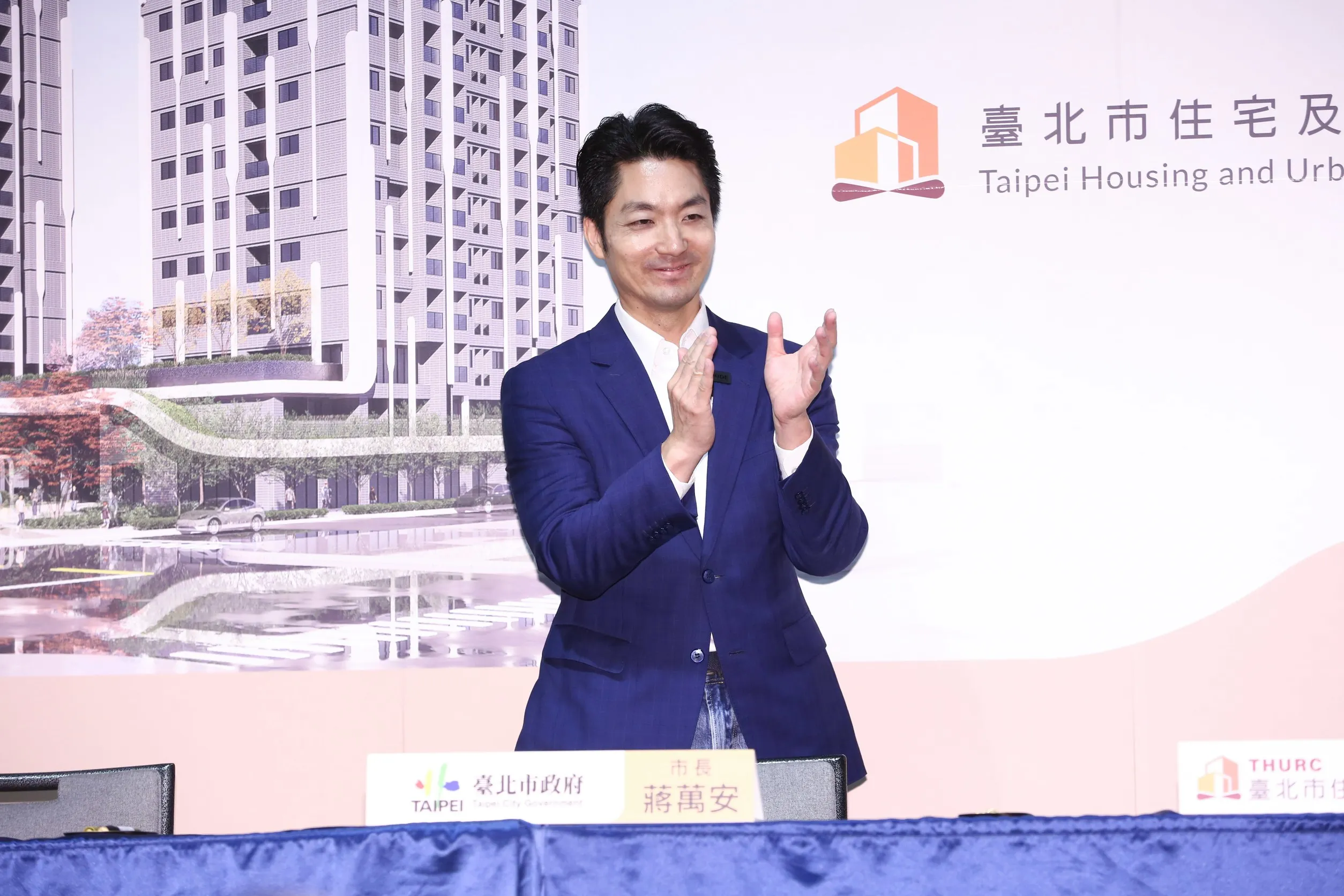 被問專訪「沒破圈」　蔣萬安稱辯論會三立共同主辦：三立也是我同溫層？