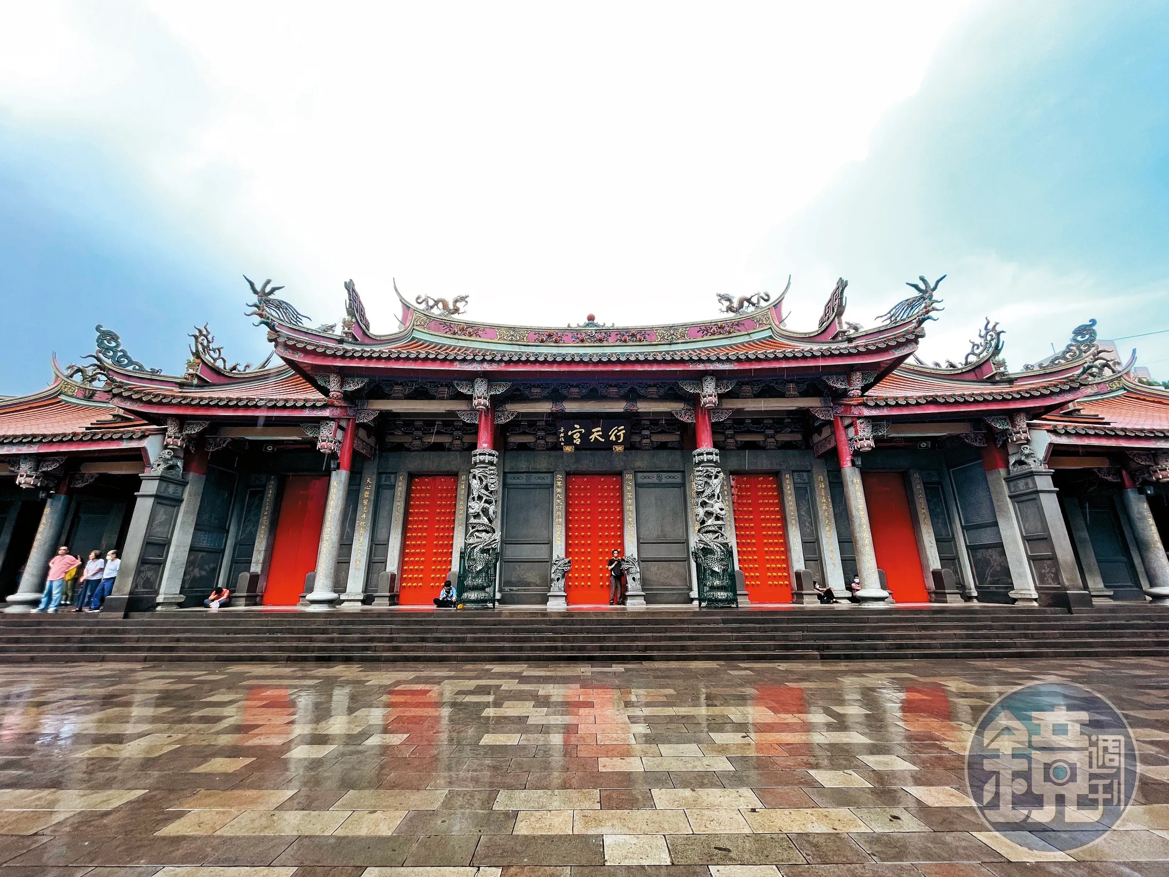 一名張姓獨居老翁將名下上億房產全數捐給行天宮，女兒憤而提告行天宮詐欺。（本刊資料照）