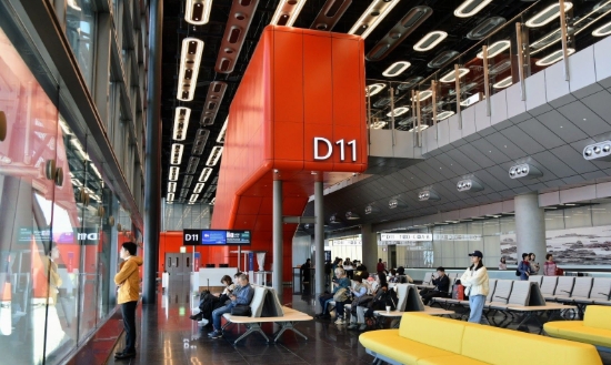 桃機T3北廊廳逾4萬人先體驗，12/25正式啟用迎耶誕、元旦旅運高峰。（取自桃機官網）