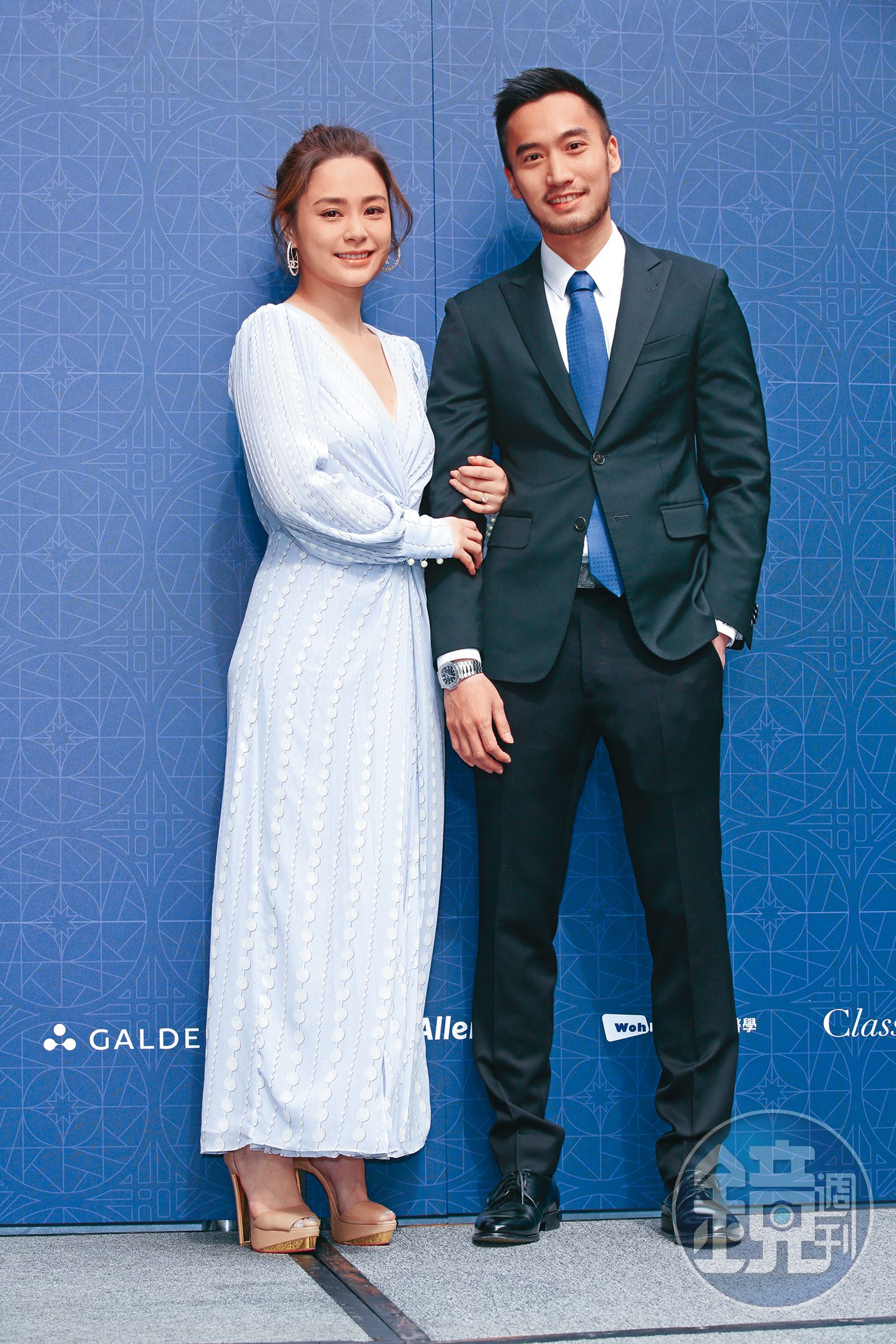 賴弘國（右）曾和阿嬌（左）歷經一場短暫又轟轟烈烈的婚姻