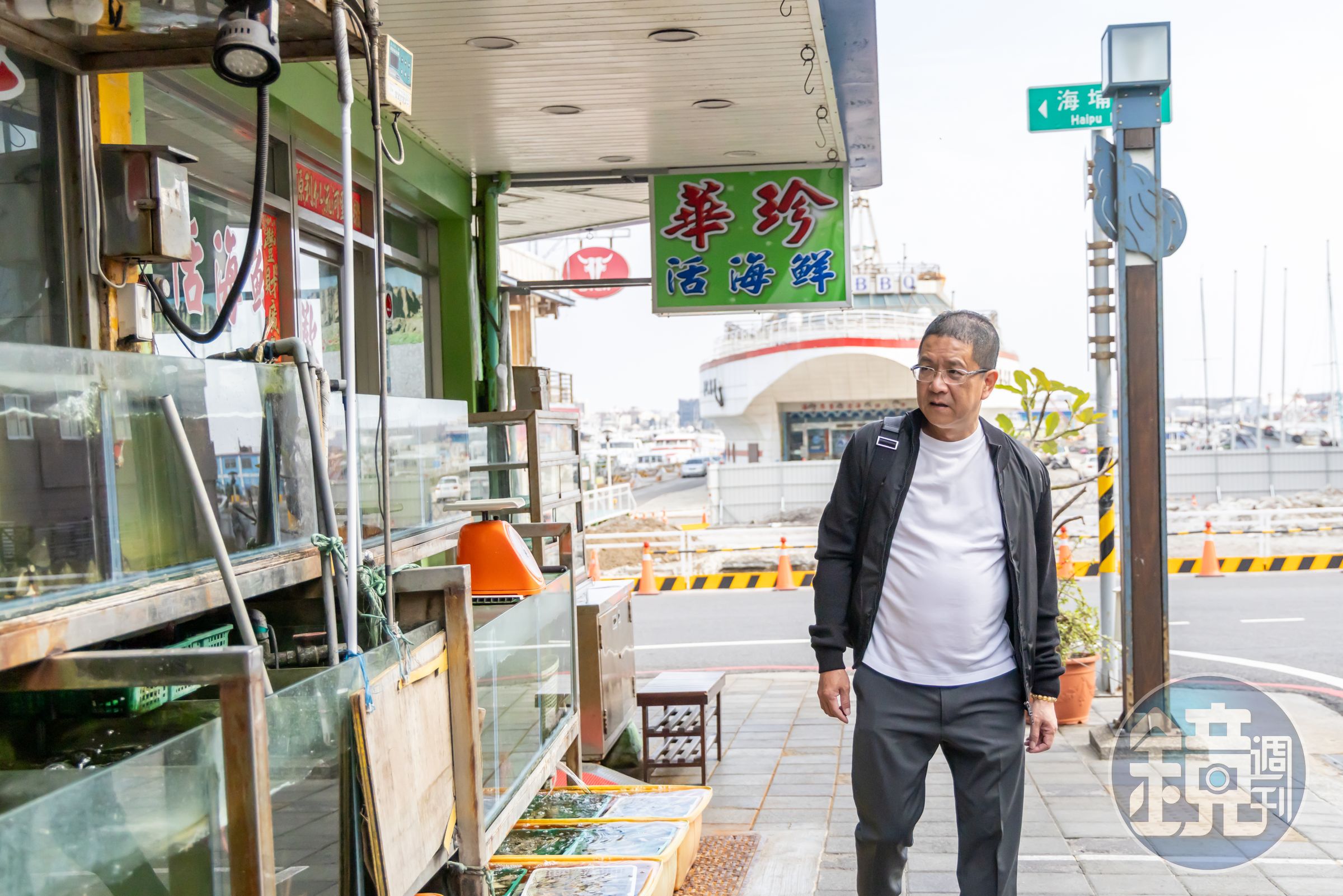 自小在魚市場環境中成長,讓呂金發既養成務實思維,也深諳待人接物的人情分寸。在高雄建商圈廣結善緣、人緣極佳。