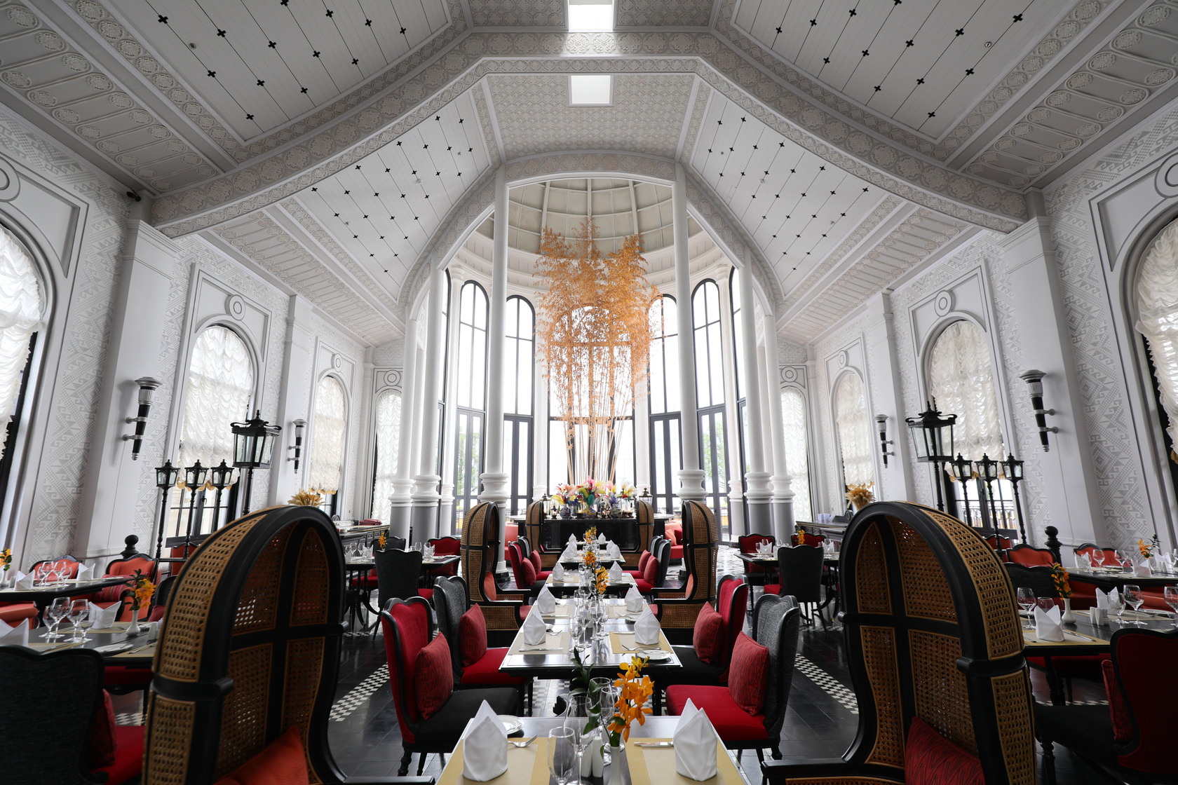 享用早餐及晚餐的餐廳CHIC。