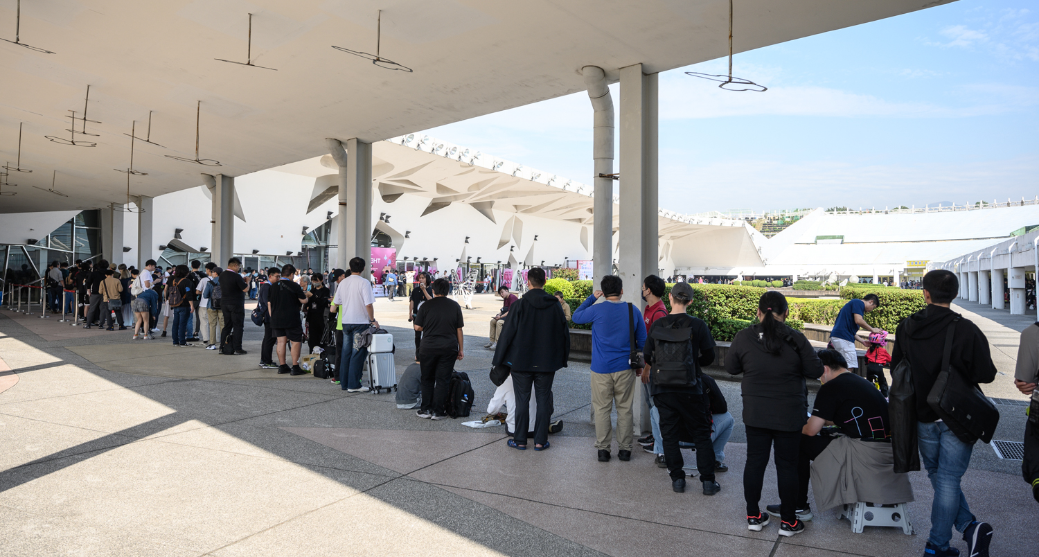 G-EIGHT連續3屆在台北花博爭豔館舉辦，圖為第2屆的排隊入場人潮。（巨罷娛樂提供）