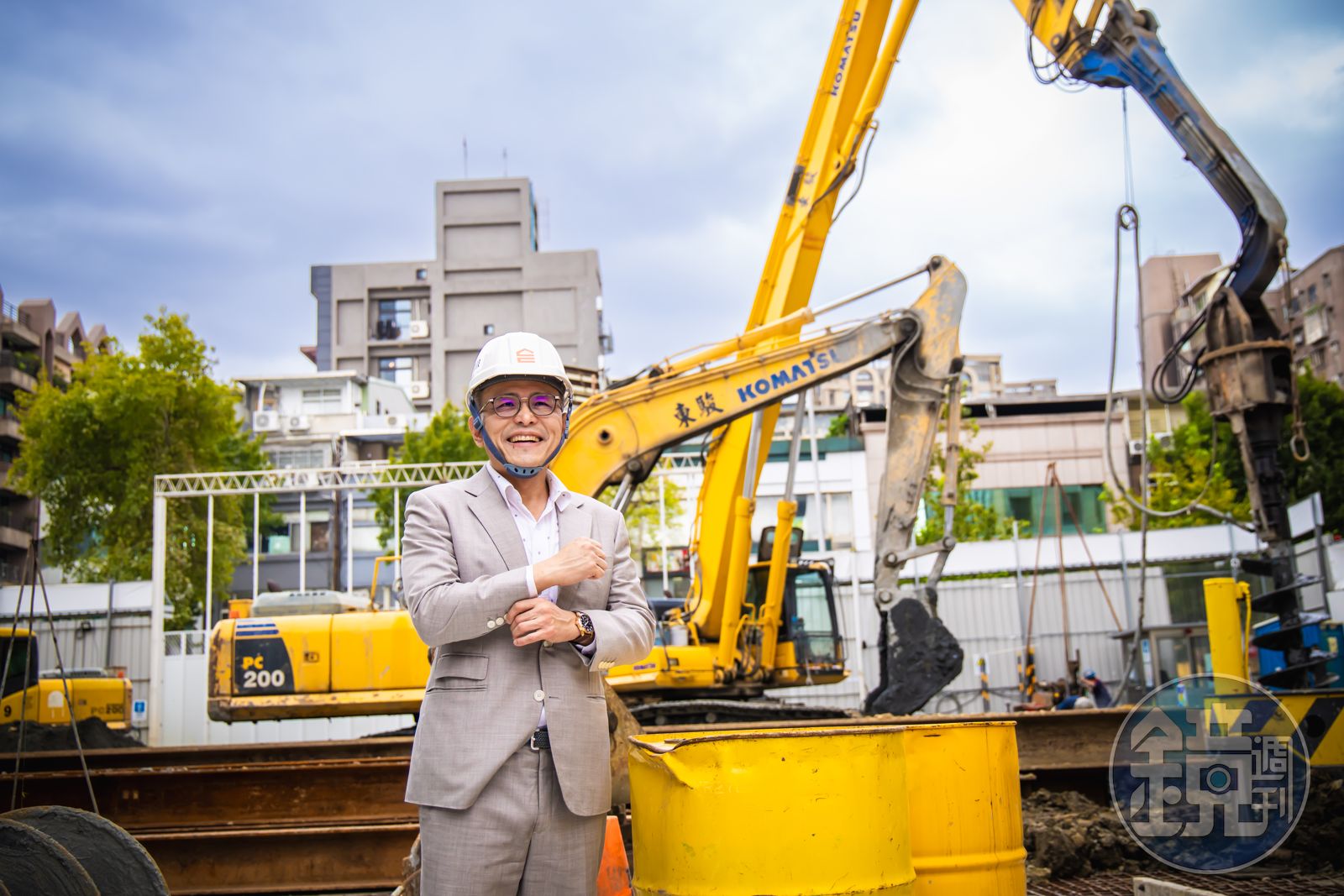 創都更最速傳說3／鄉林賴正鎰北上13塊地都是他拿下　同期還在吃頭路 他身價已有數十億元 關鍵是每天的4小時／佳元建設機構董事長 蔡錫全專訪