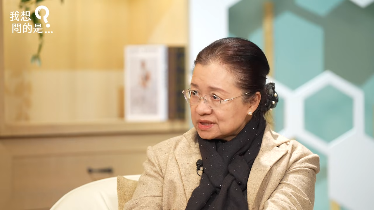 田秋堇受訪談及林宅血案的過程，哽咽希望外界不要二度傷害。（翻攝自YouTube我想說的是）
