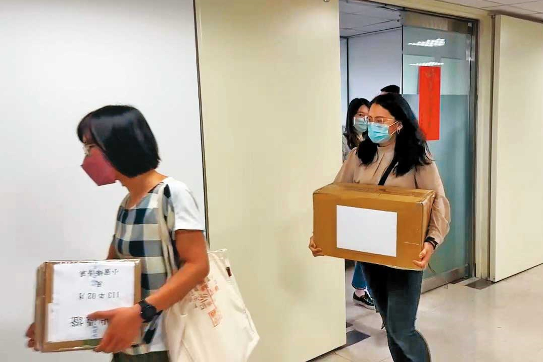 檢調大舉搜索台玻大樓木可等單位，帶走多箱證物分析相關金流。