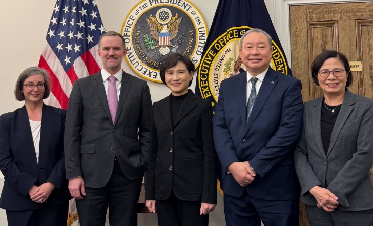 近期台美貿易協定完成簽署，鄭麗君今發臉書親曝心境。（翻攝自鄭麗君臉書）