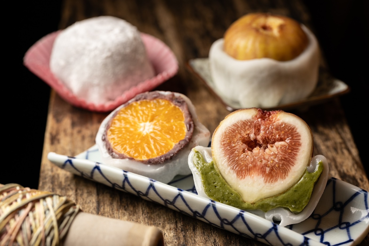 除了傳統款麻糬，「阿綿麻糬」必吃的季節水果大福，每一顆都是一百分的誠意。