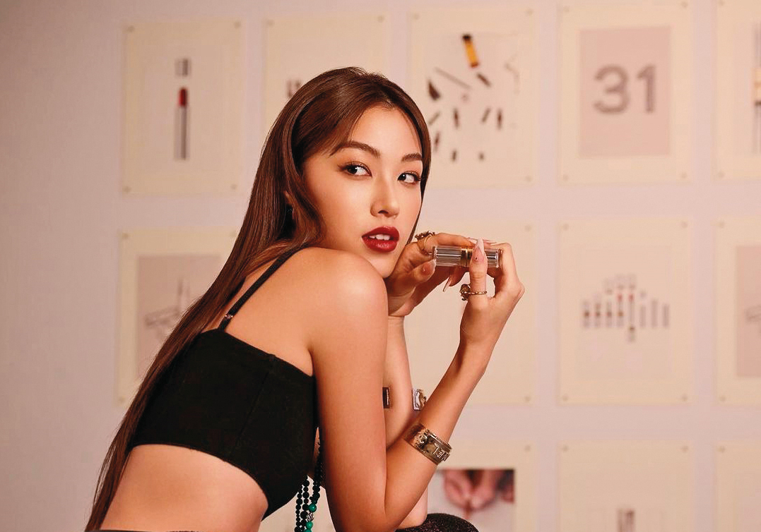 24歲的游宇潼從高中時就多次登上批踢踢表特正妹板。（翻攝自游宇潼IG）