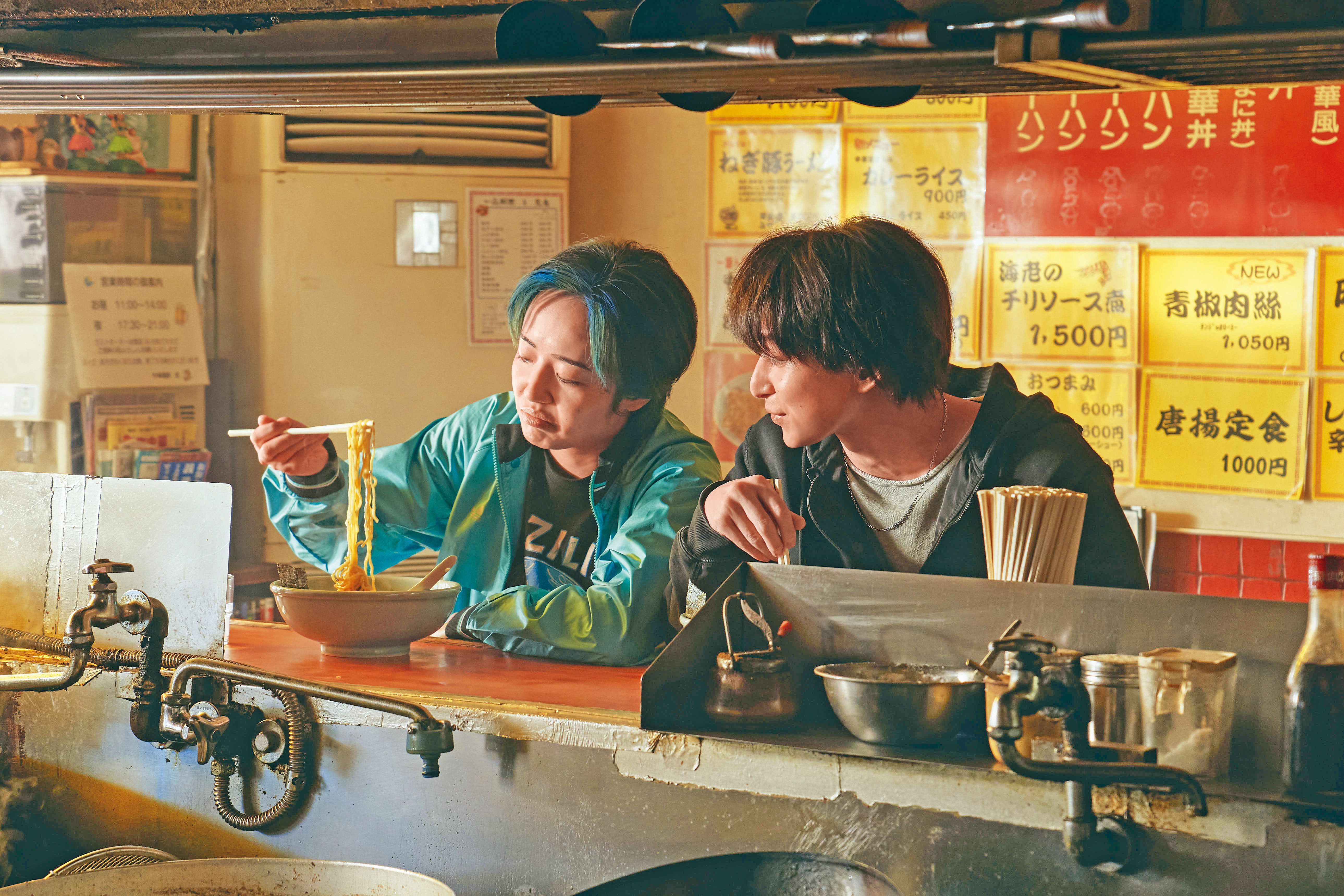 佐久間大介(右)與森田望智(左)演出內田英治導演的《午夜之花》,森田更因此拿下日本電影金像獎最佳女配角。(天馬行空提供)