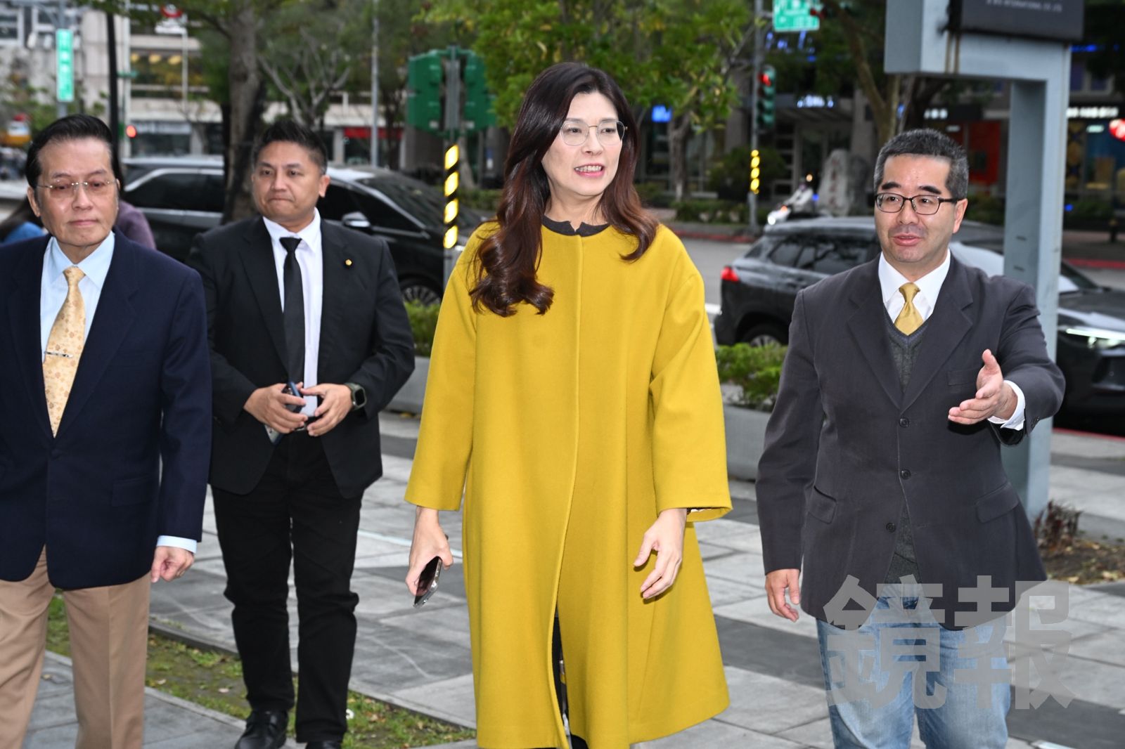 鄭麗文年底恐遭逼宮?媒體人爆料:本土派一堆大老已密會 鎖定「非盧姓女將」取代