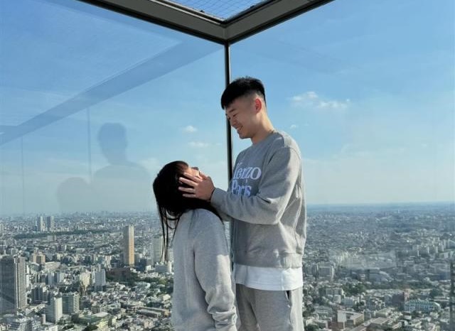 王齊麟520曬出甜蜜合照放閃。（翻攝自王齊麟IG）