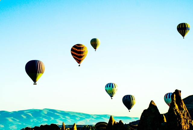 巴西聖保羅州博伊圖瓦市（Boituva）熱氣球爆出命案。示意圖。（翻攝自photoAC）