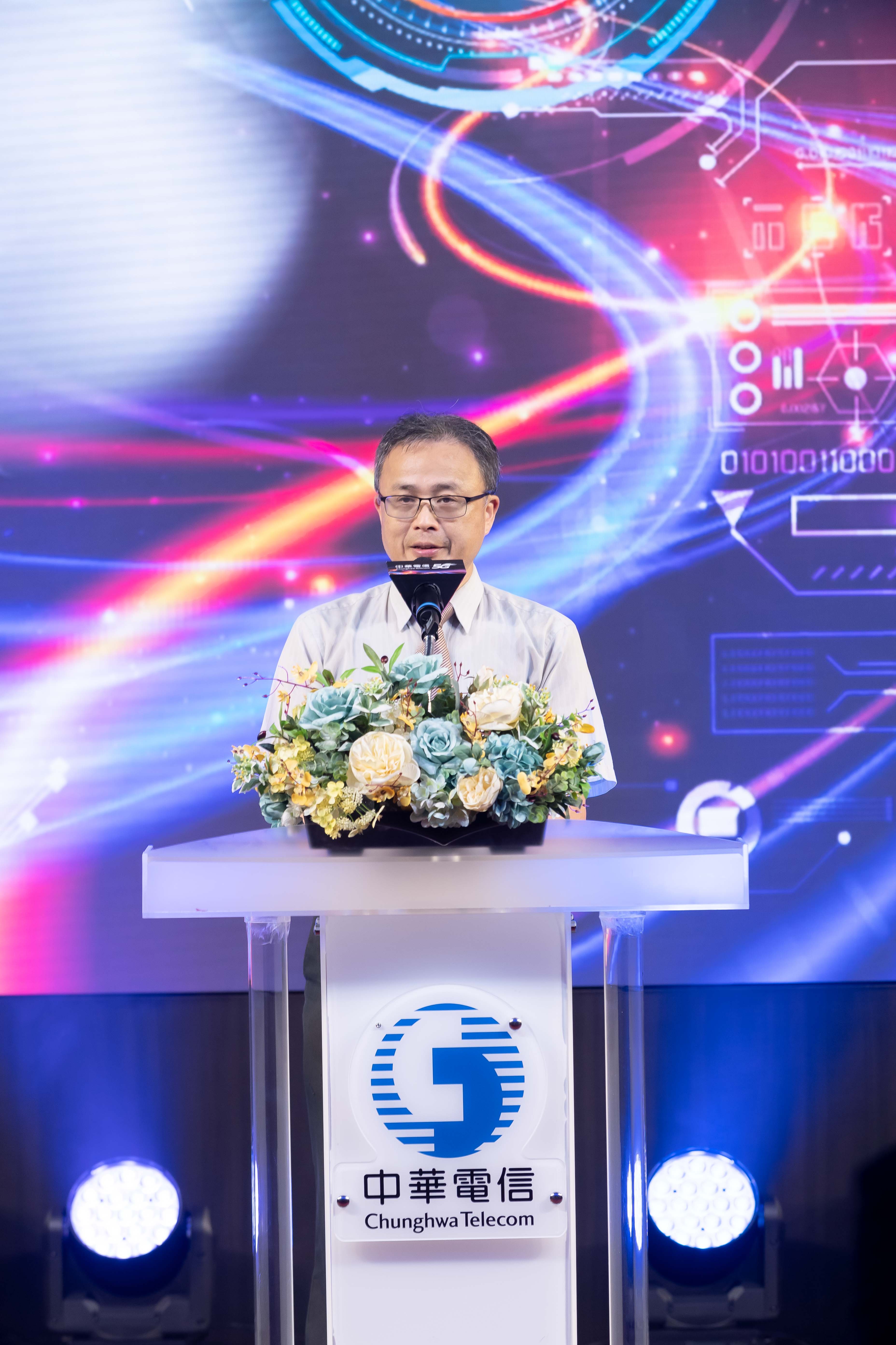 教育部學生事務及特殊教育司吳林輝司長期待透過賽事，藉由老師及家長與小朋友共同發揮創意想像,強化家庭與校園防毒知能。