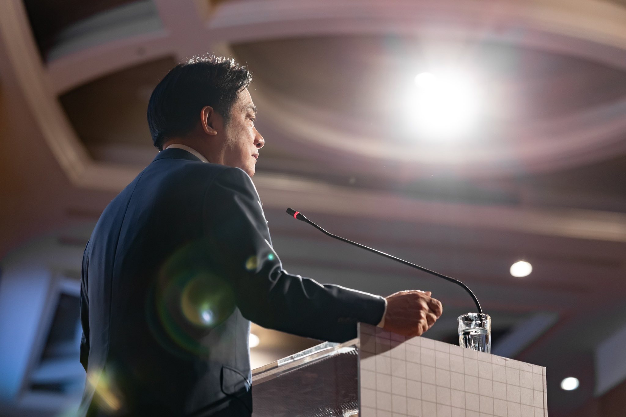 賴清德預告，29日第三講談論主題為「憲政體制」。（翻攝自賴清德臉書）