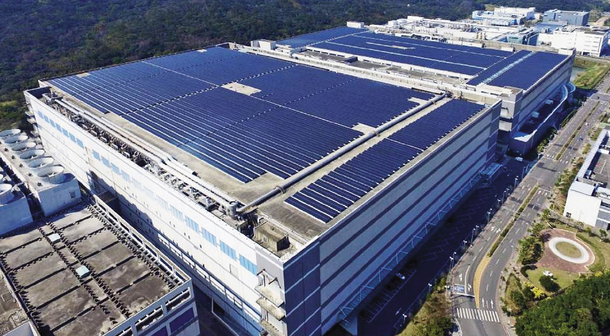 友達活化龍科廠產線,成為投產大尺寸電子紙的重要基地。(翻攝新竹科學園區)