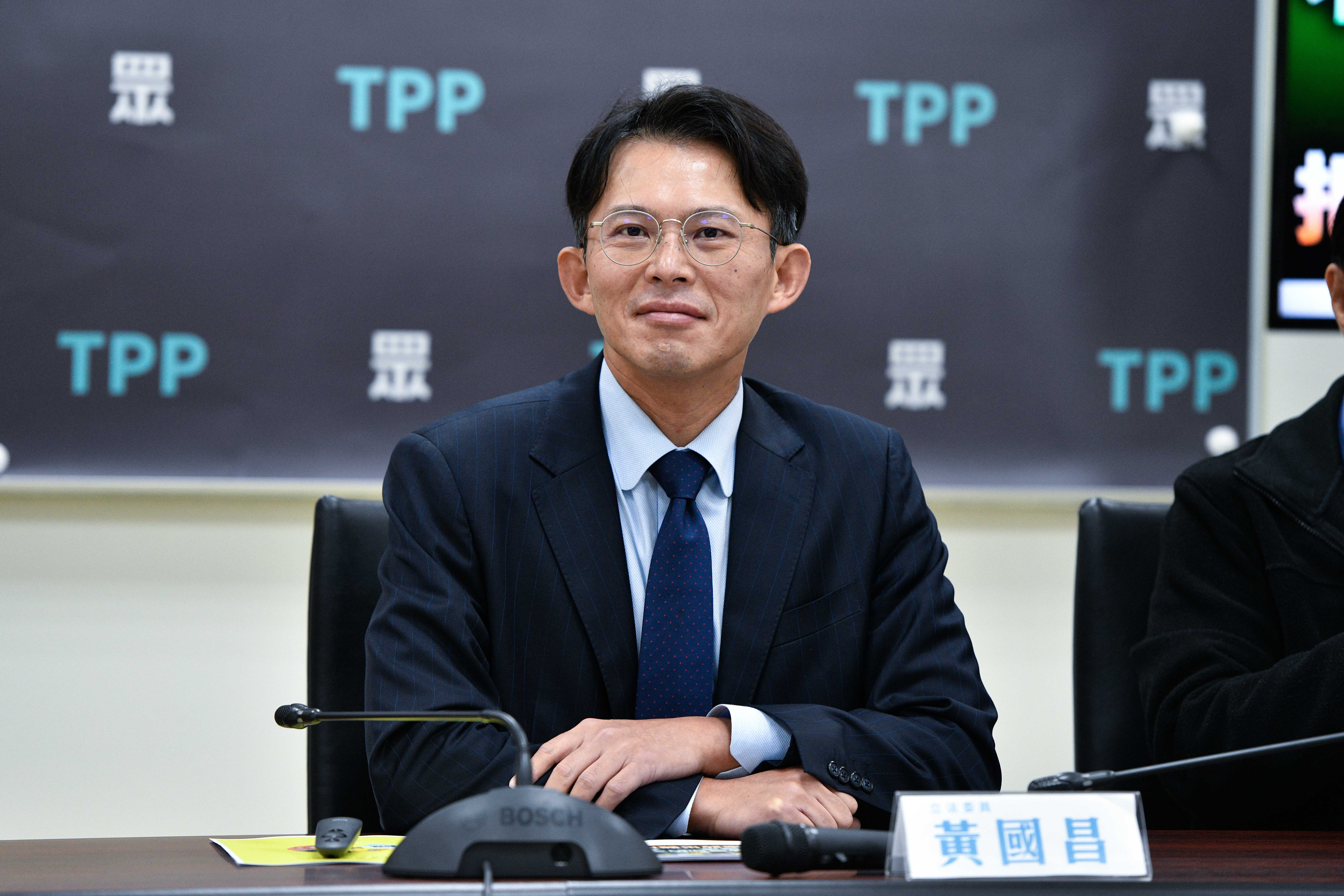 民眾黨主席黃國昌卸任立委後，宣布備戰參選新北市長。（資料照，鏡報李智為）