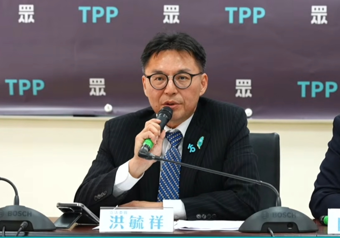 民眾黨立委洪毓祥等人昨召開記者會質疑無人機預算編列，經濟部發出聲明回應。（翻攝民眾之聲）