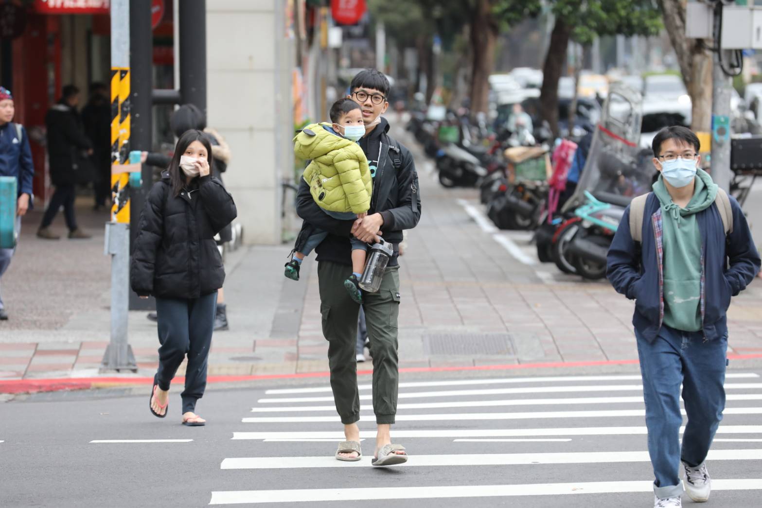 入冬最強寒流來勢洶洶，繼昨（21日）陽明山國小宣布停課2天後，位於海拔較高的桃園市復興區2校也宣布停課。示意圖。