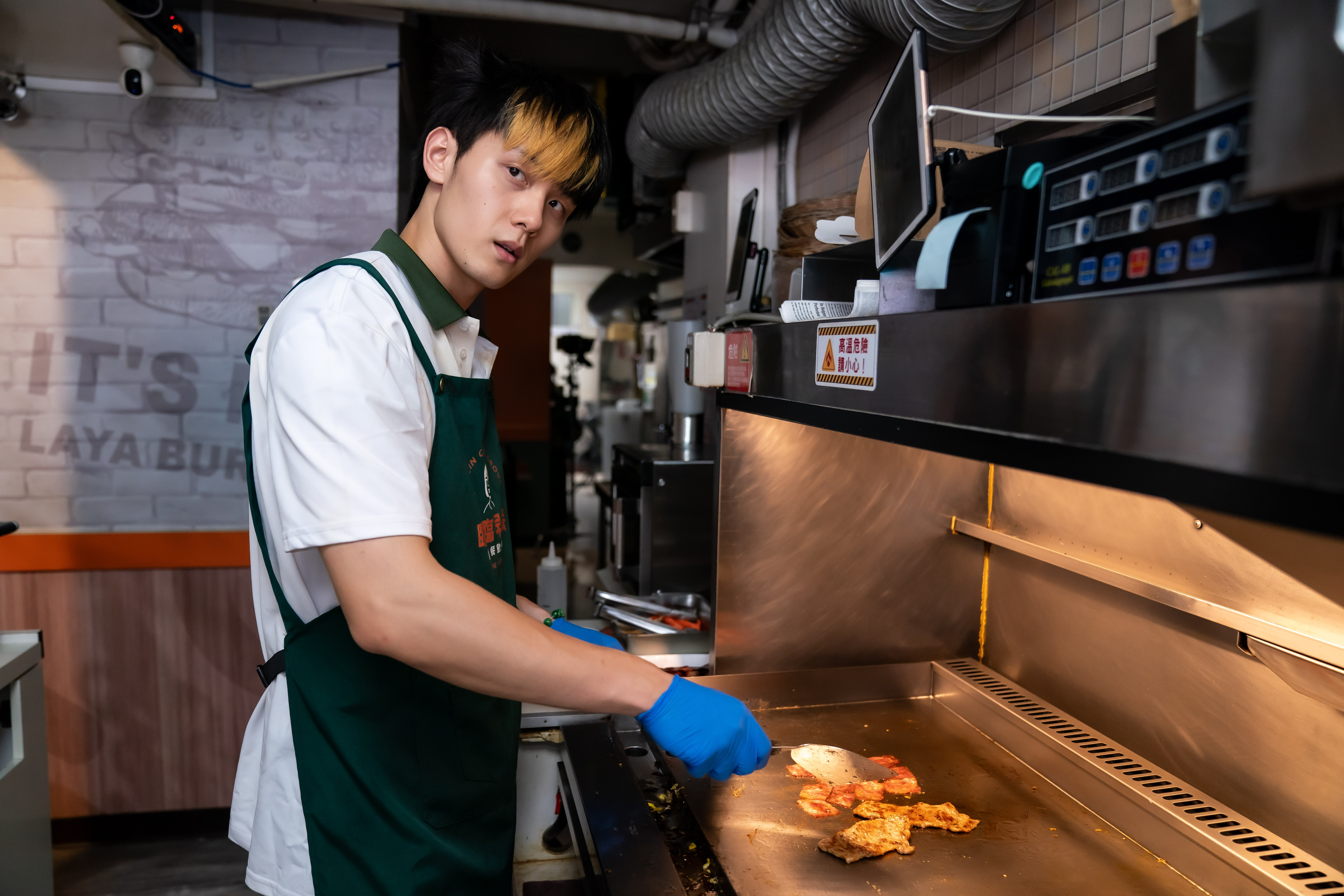 陳彥廷運動員出身，外人看不出他有一身廚藝。 （TVBS提供）