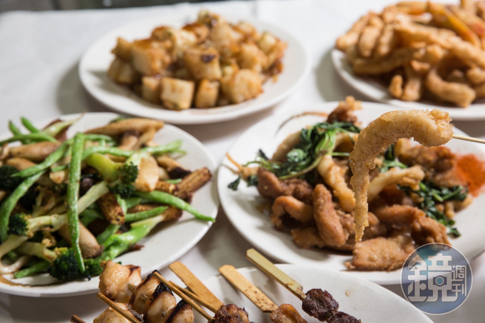台灣深夜美食眾多，鹹酥雞就是其中一樣。（圖／鏡週刊）