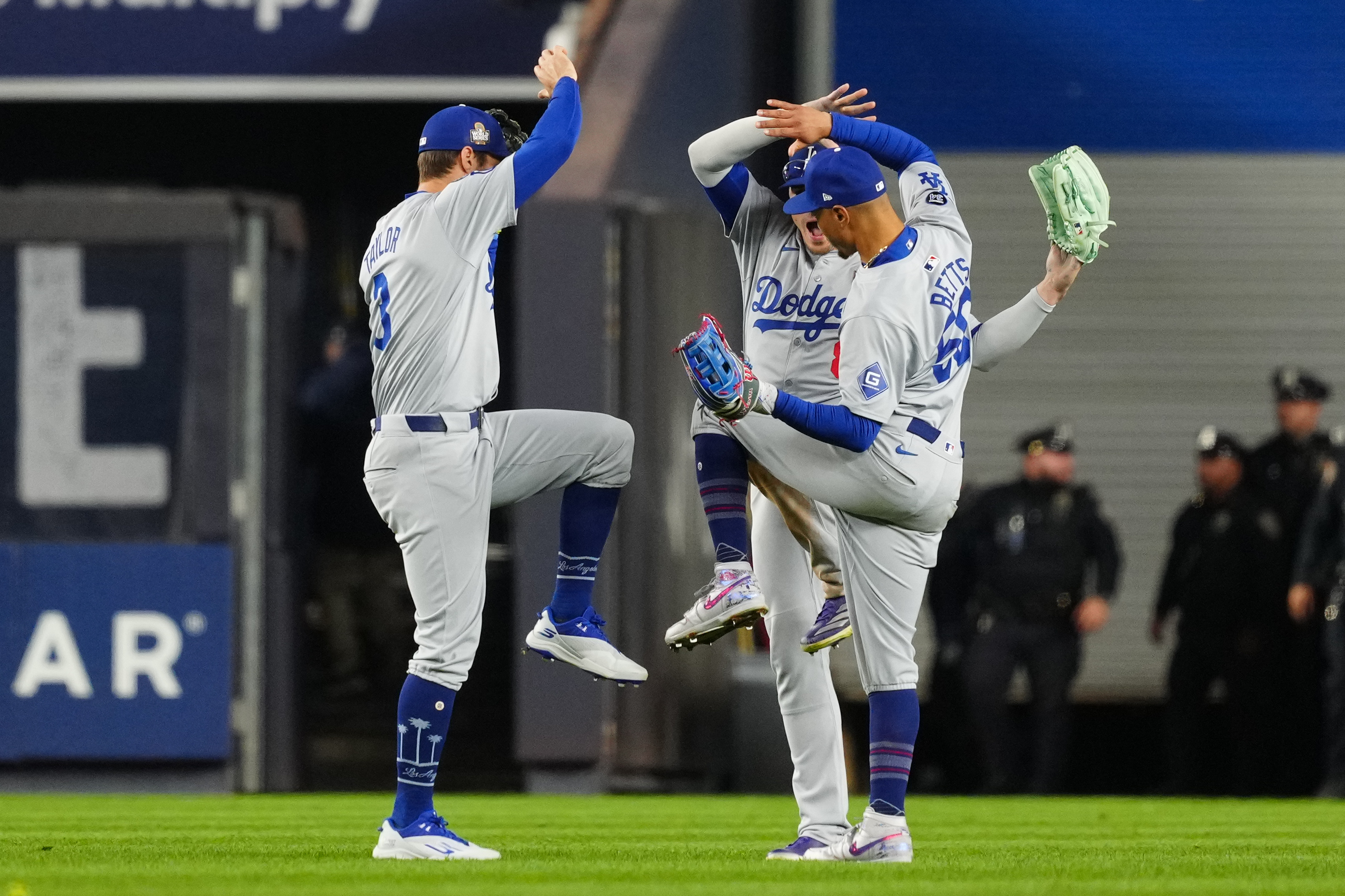 道奇隊在世界大賽G3成功拿下連勝，順利聽牌。（翻攝自@MLB X）