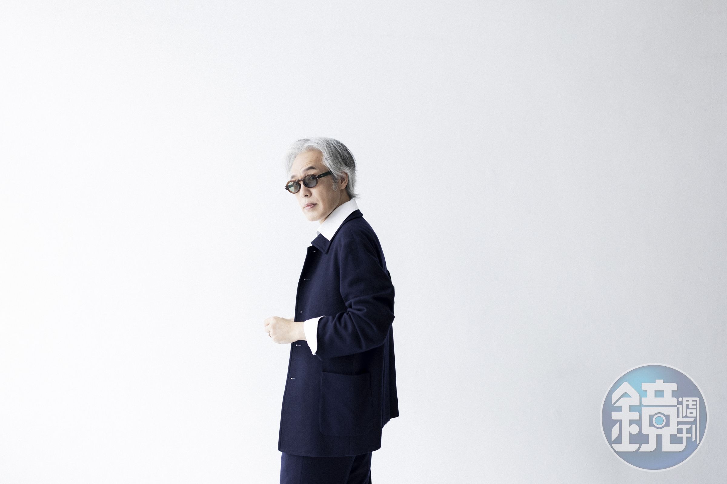 在焦慮之中，樊光耀也試著與其相處。「即使不那麼盡如己意，我也是嘴一抿、牙一咬，就默默地吞了。」