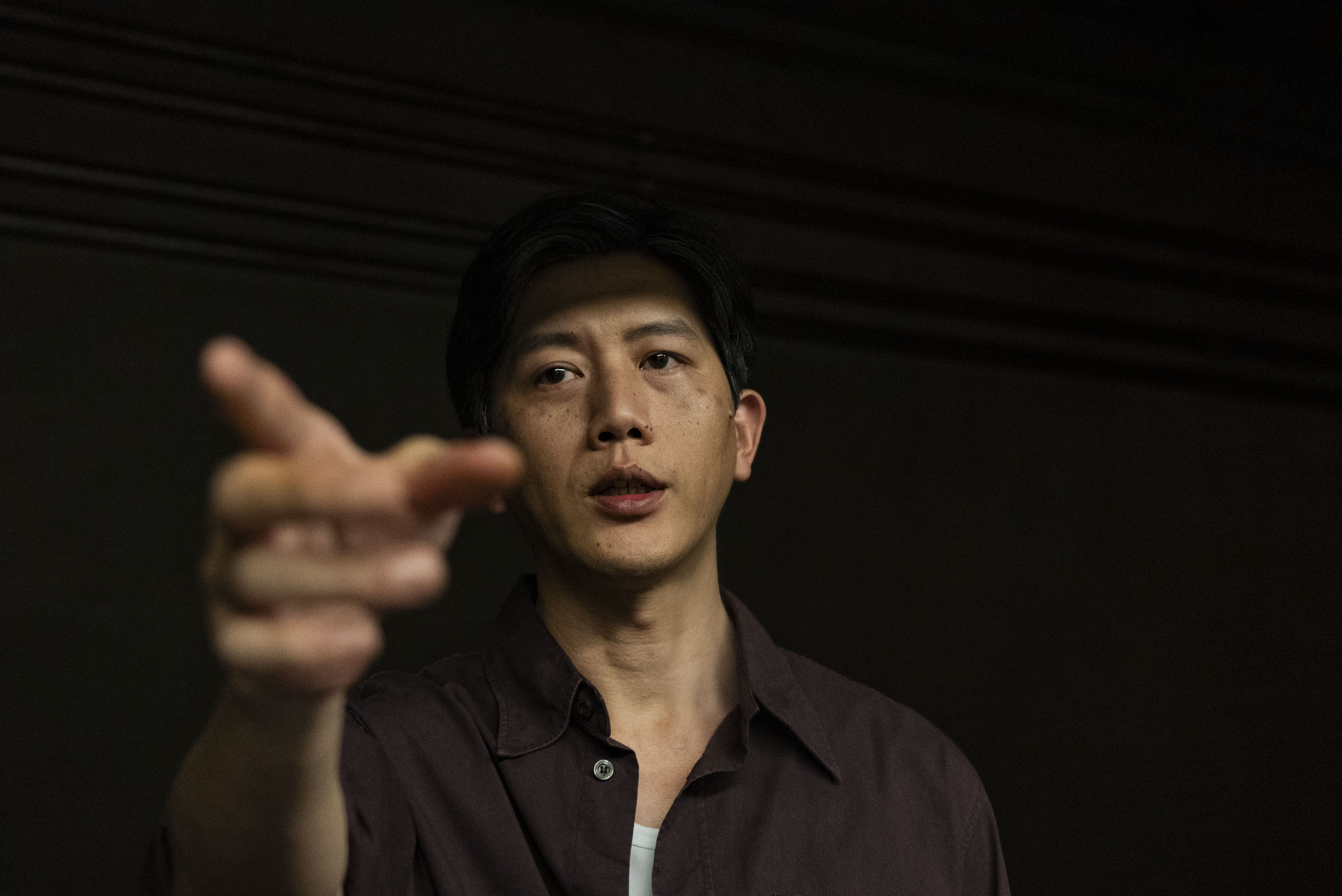 莫子儀與張震是相鄰兩屆金馬影帝,這次要在《餘燼》裡同場飆戲。(本地風光提供)