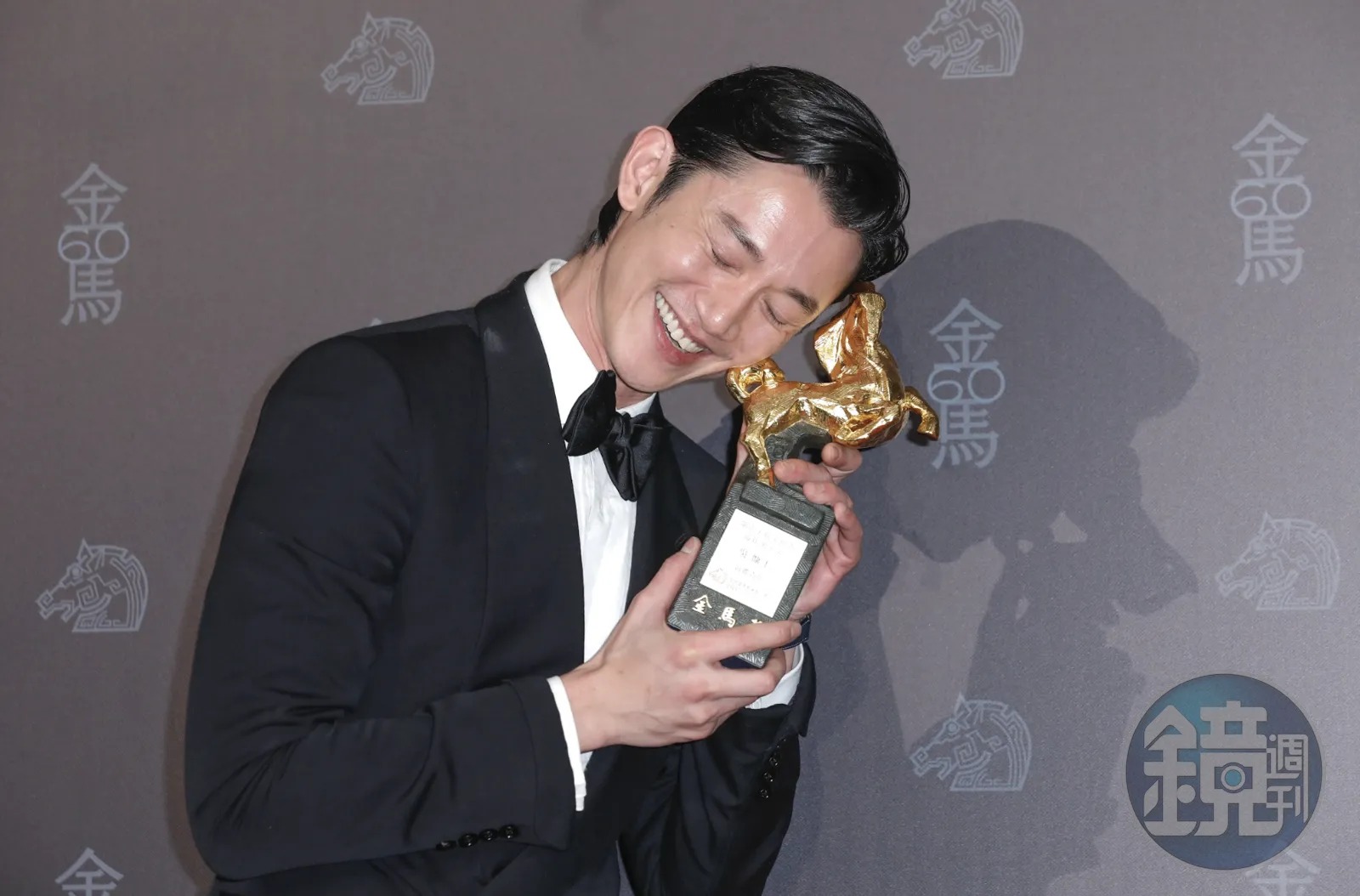 原本不參加金馬獎的吳慷仁在典禮前夕突然確認會返台參加，並與上屆影后林品彤一起頒最佳女主角獎。（攝影組）