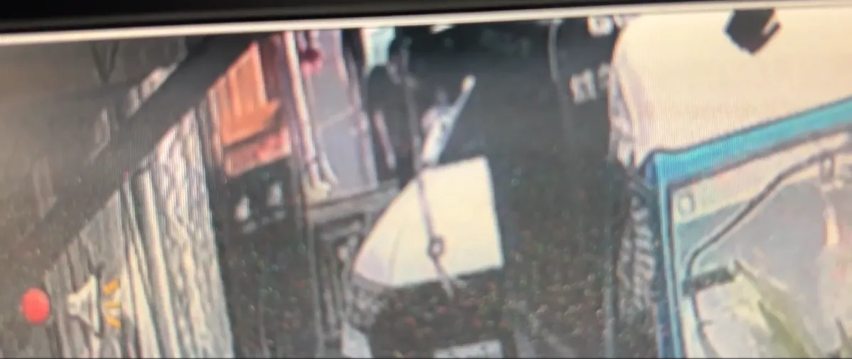 22歲張姓男子，疑因10萬元金錢糾紛，遭同事穆姓男子及多人毆打爆頭致死，遺體甚至被塞入轎車後車廂載往台東。（讀者提供）