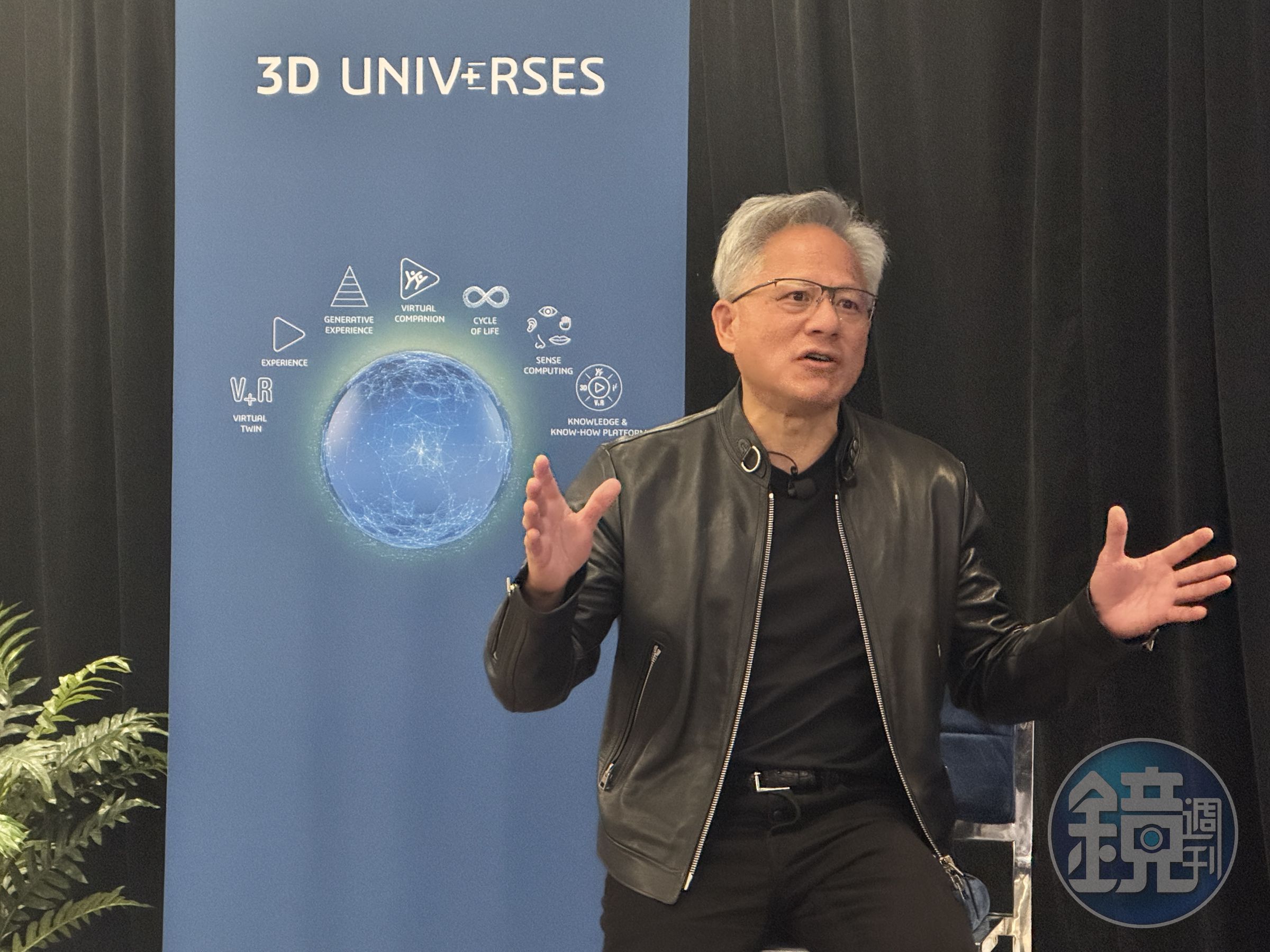 輝達執行長黃仁勳指出，AI驅動的「聰明機器人」是中小型公司自動化的關鍵。

