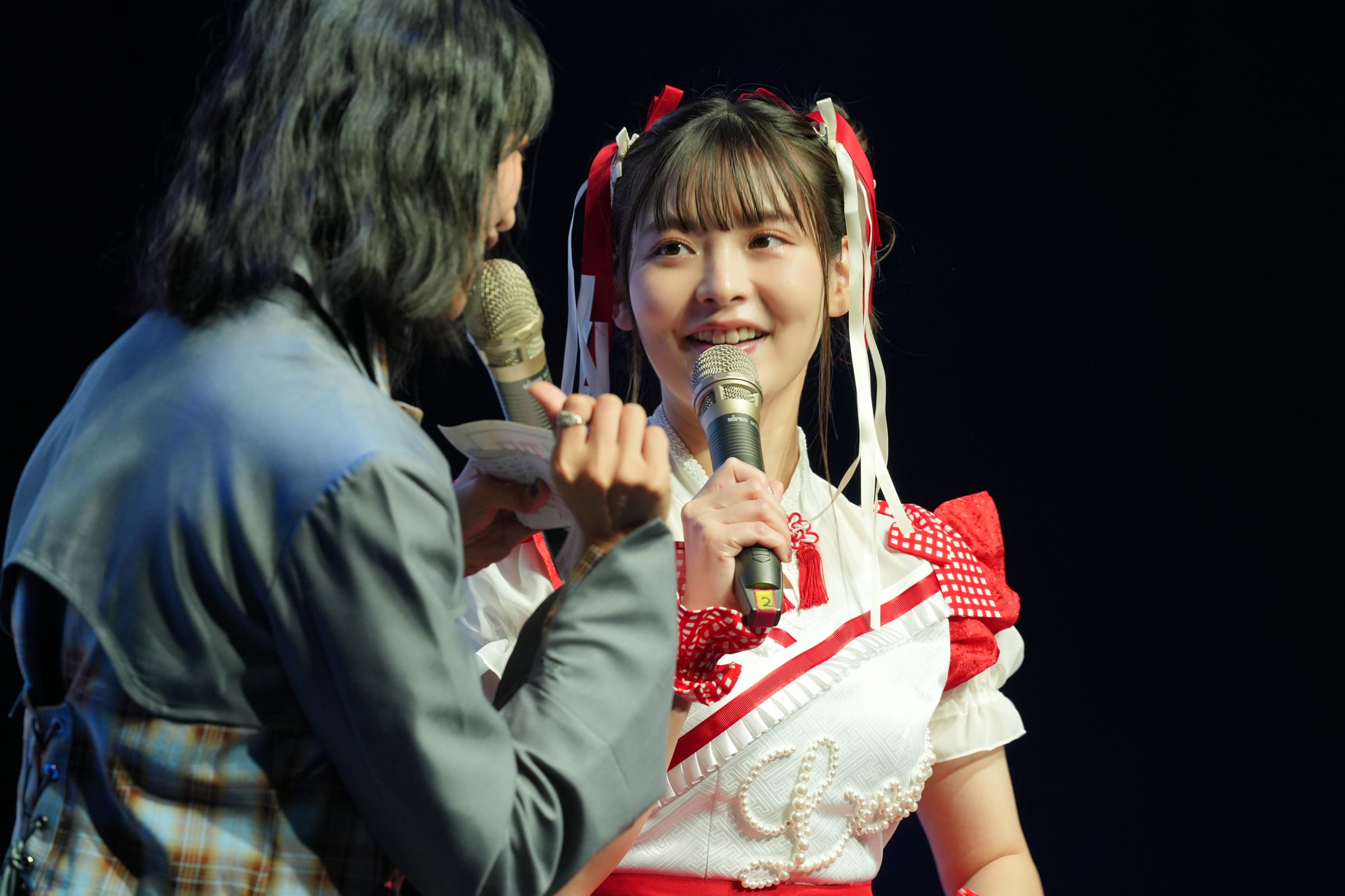 日本知名聲優上坂堇昨一抵台就去大吃酸菜白肉鍋。（好玩國際提供）