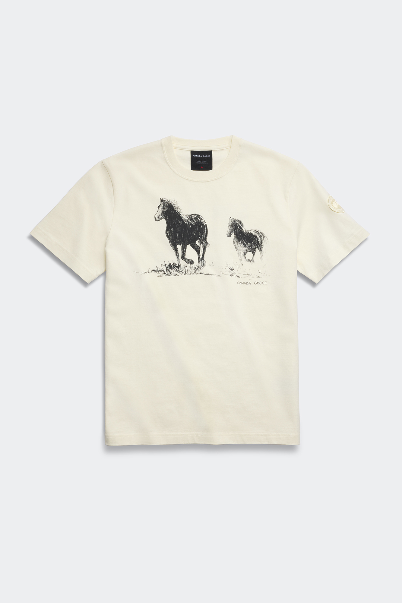 男款Vantage短T-Shirt（米白色）。NT$9,600（CANADA GOOSE提供）