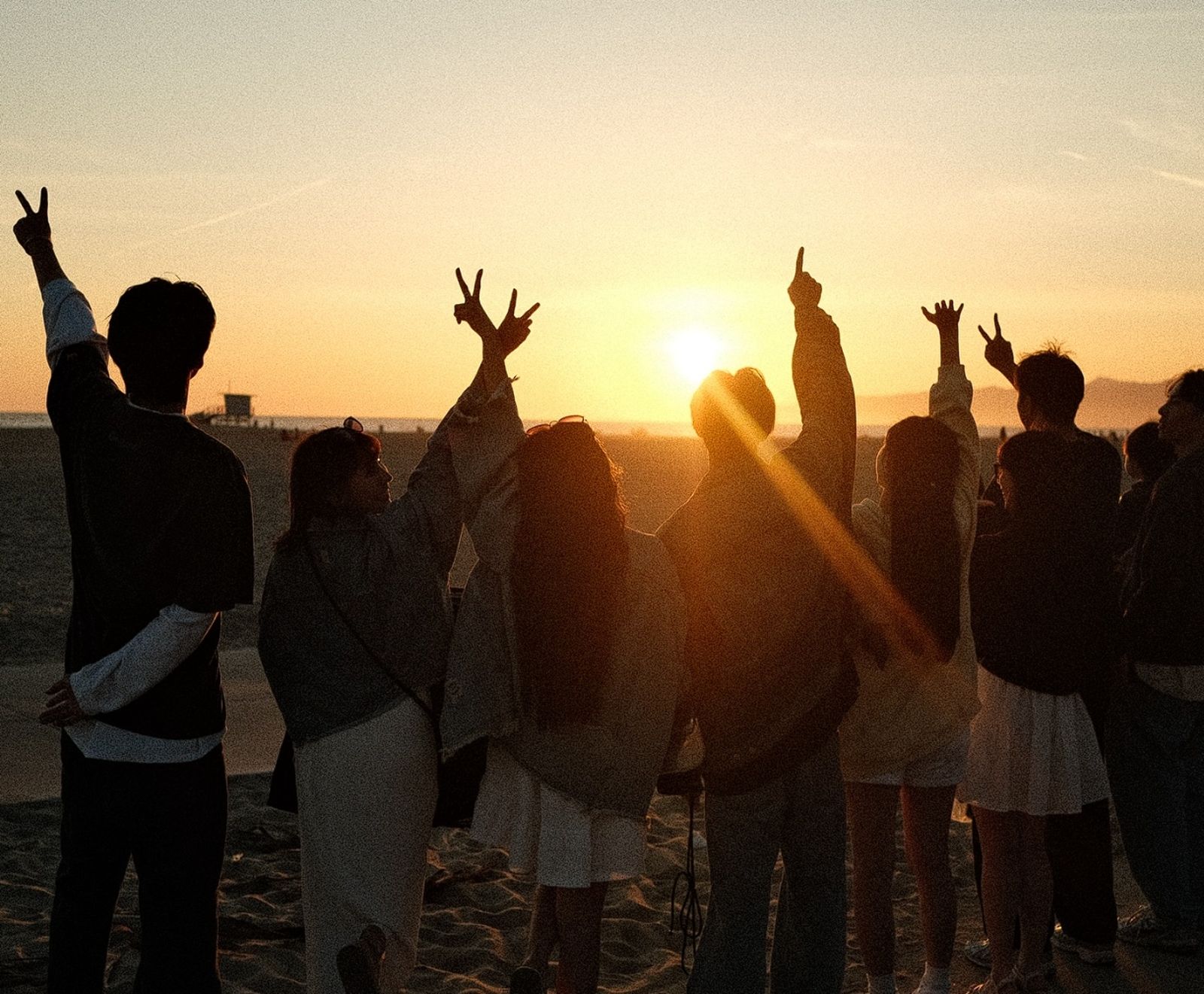 不只王子、粿粿? 天后闆妹預告「還有一對沒被爆」網瘋猜